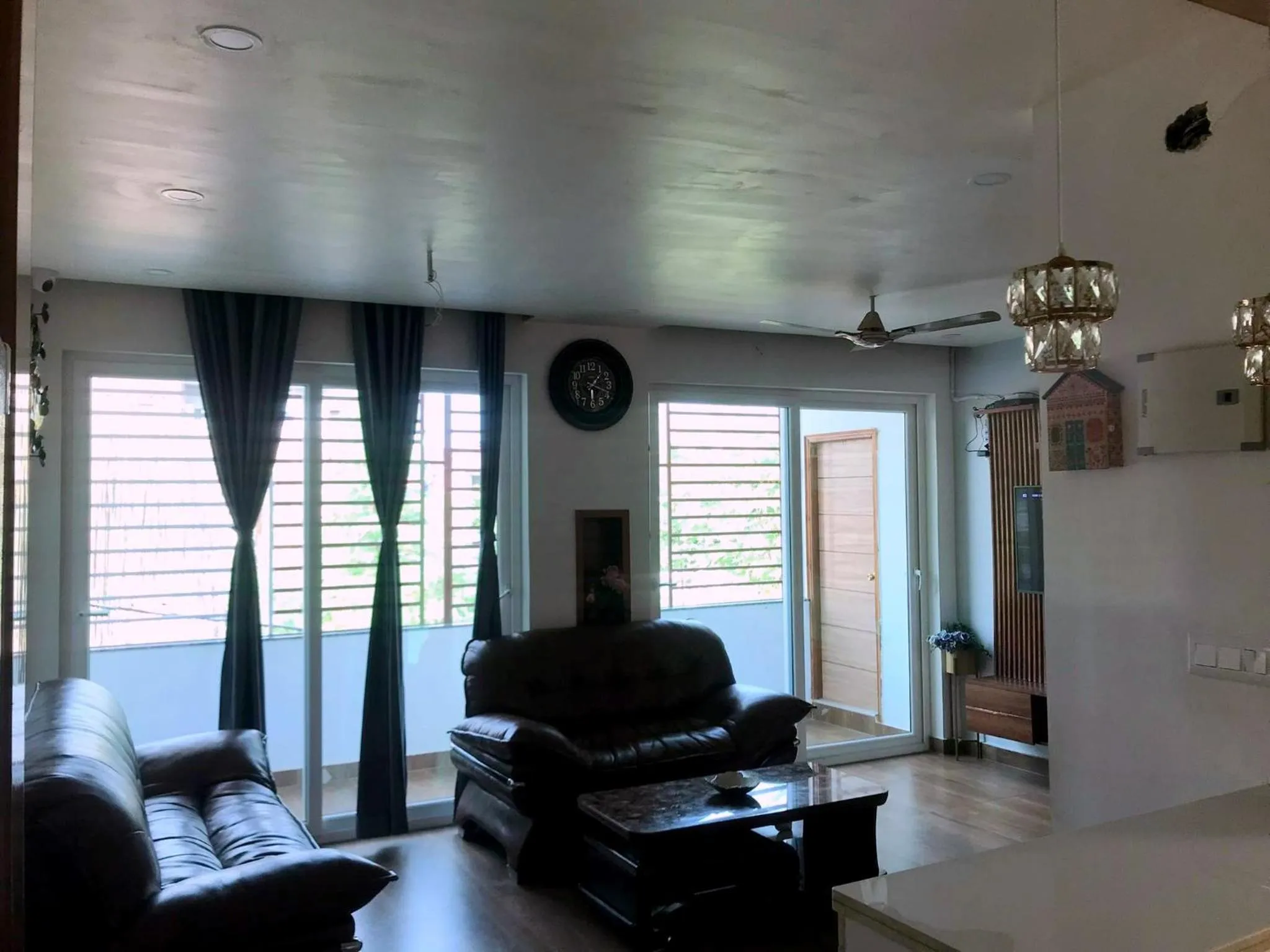 Living room in Mariya Condo hotel