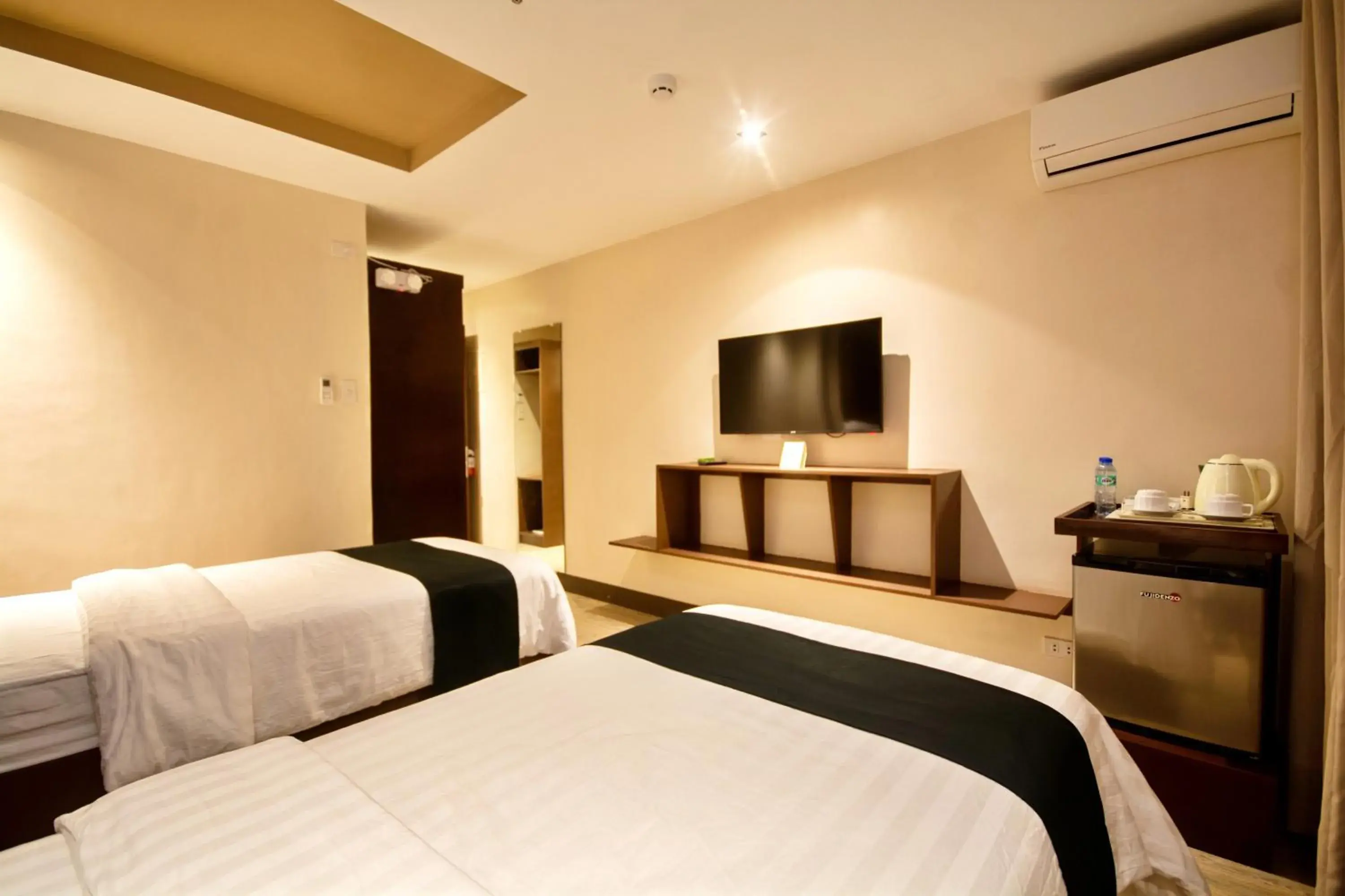 Standard Twin Room in ECL Resort Hotel Boracay Standard Twin Room in ECL Resort Hotel Boracay