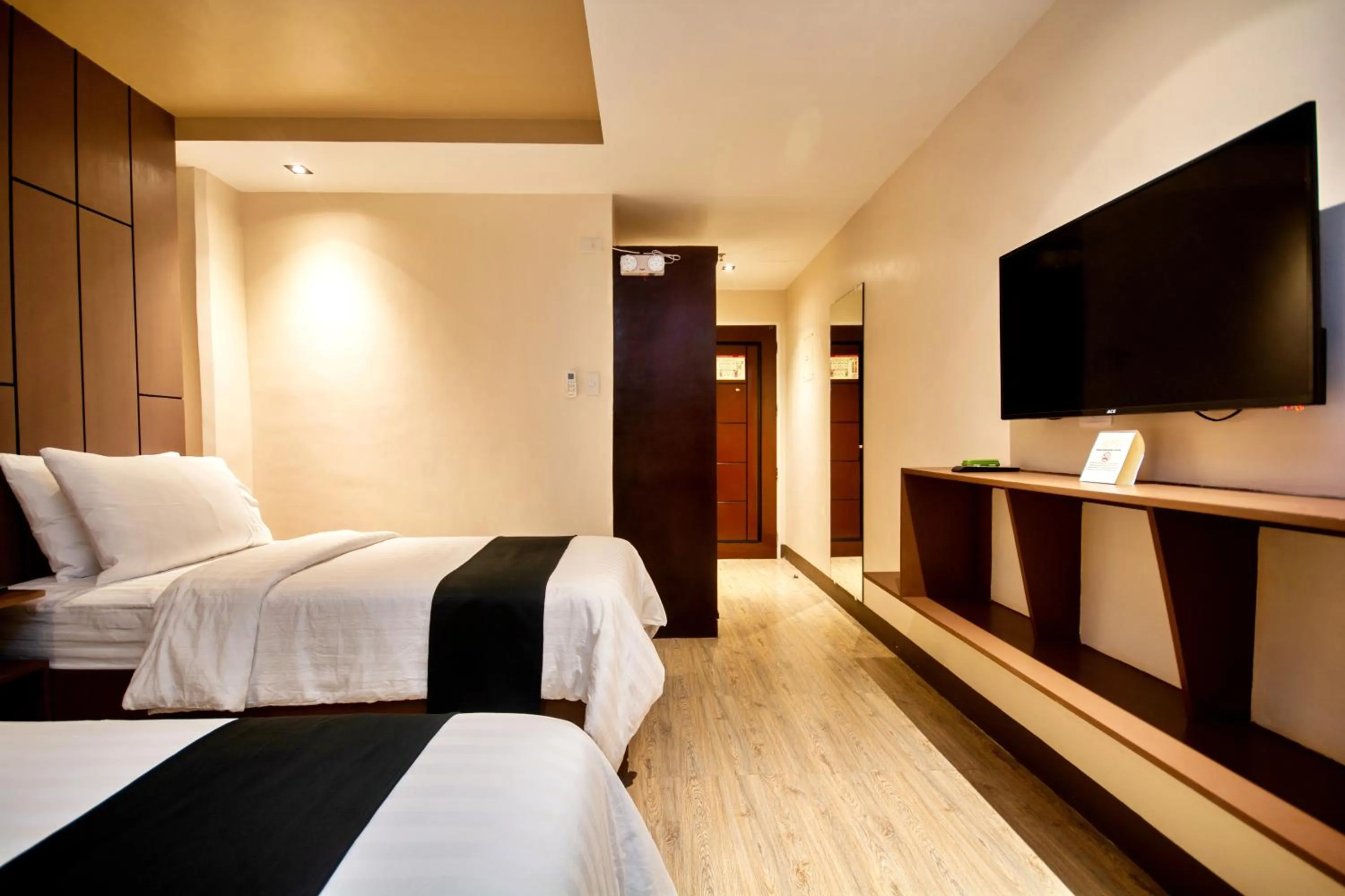 Bed in ECL Resort Hotel Boracay