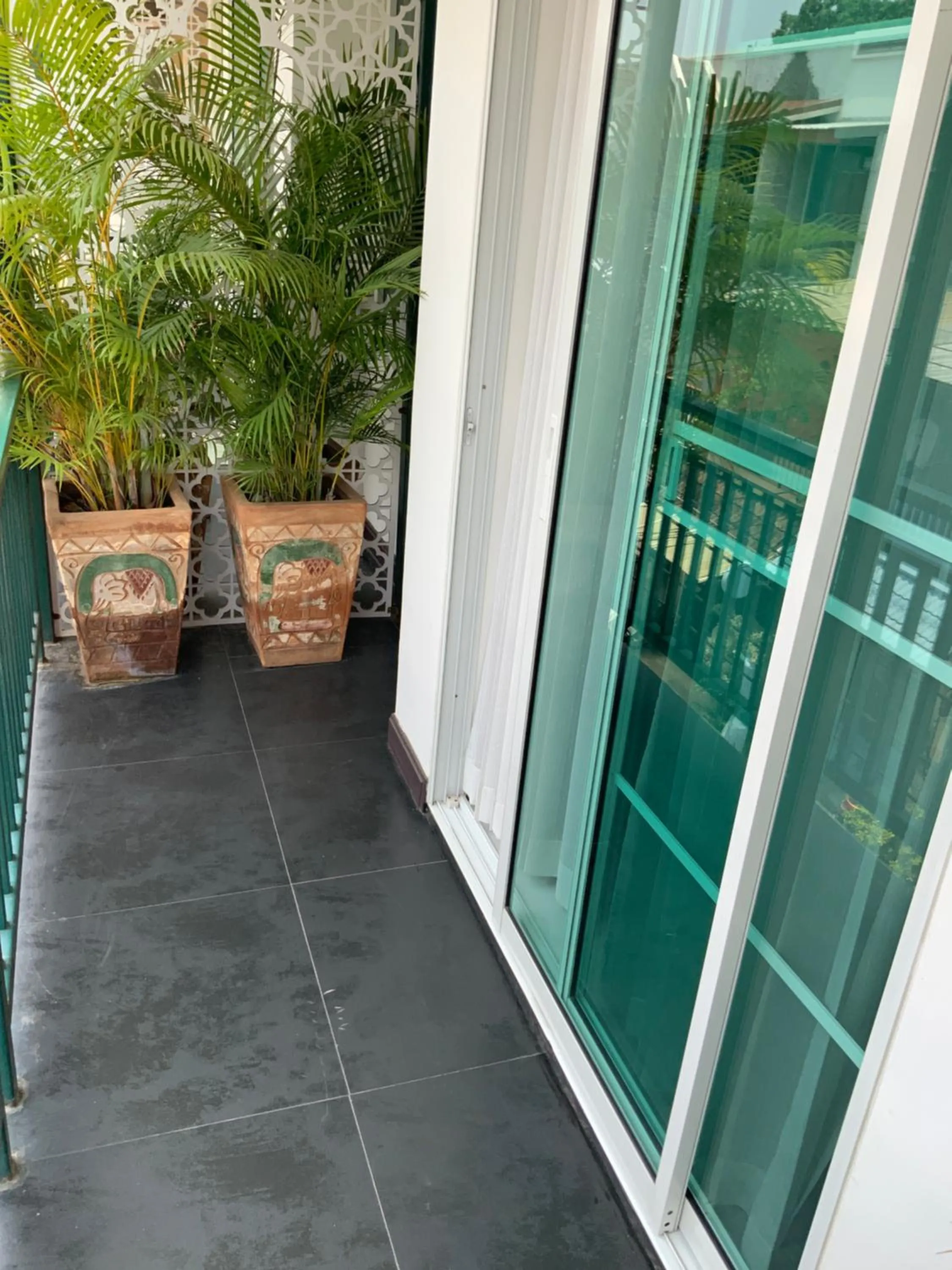 Property building in Lemon Guesthouse