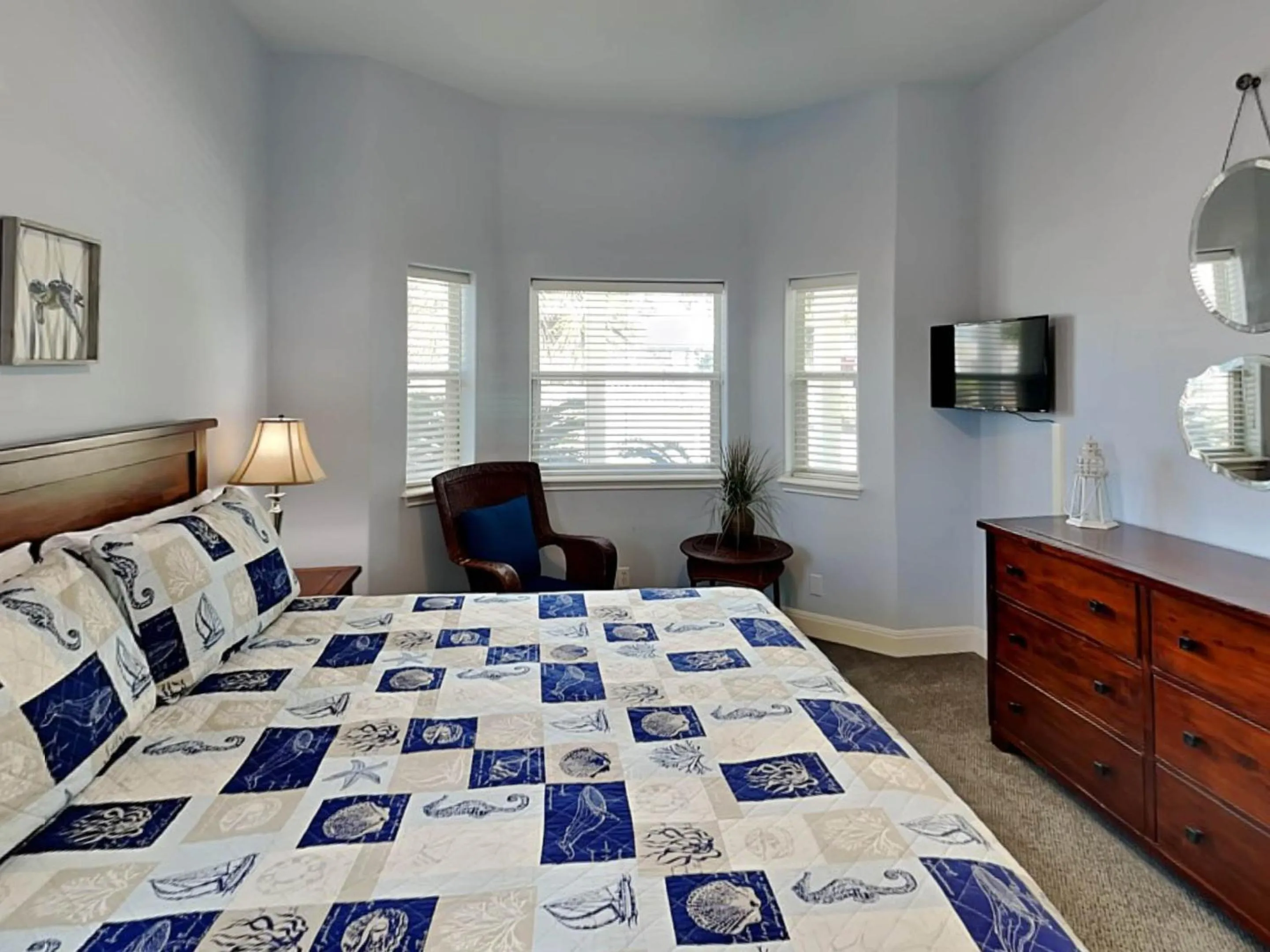 Property building, Bed in Coastal Cutie