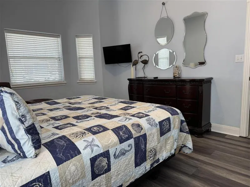 Bed in Coastal Cutie