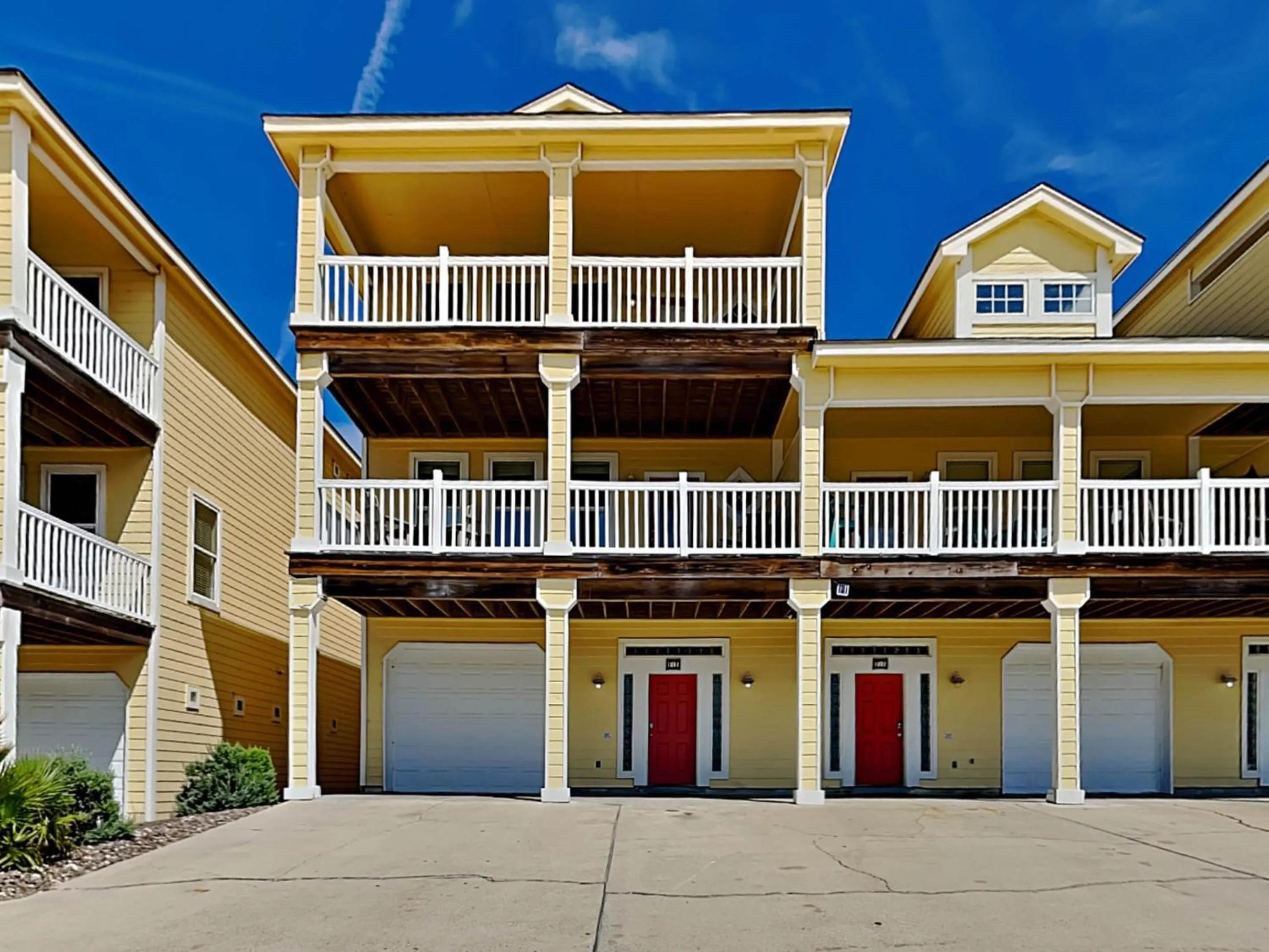 Property building in Sandy Starfish