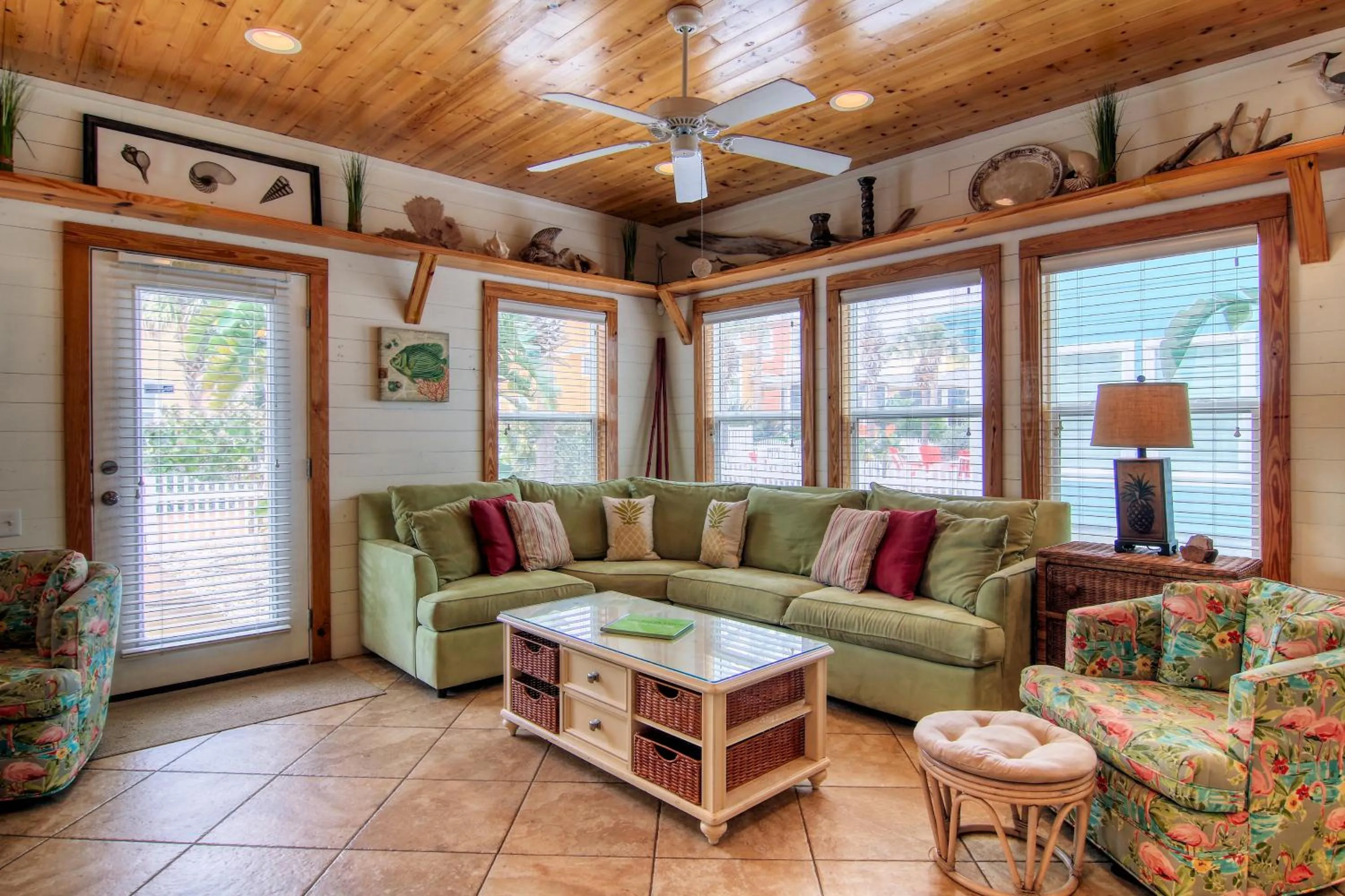 Property building in The Ohana Hut