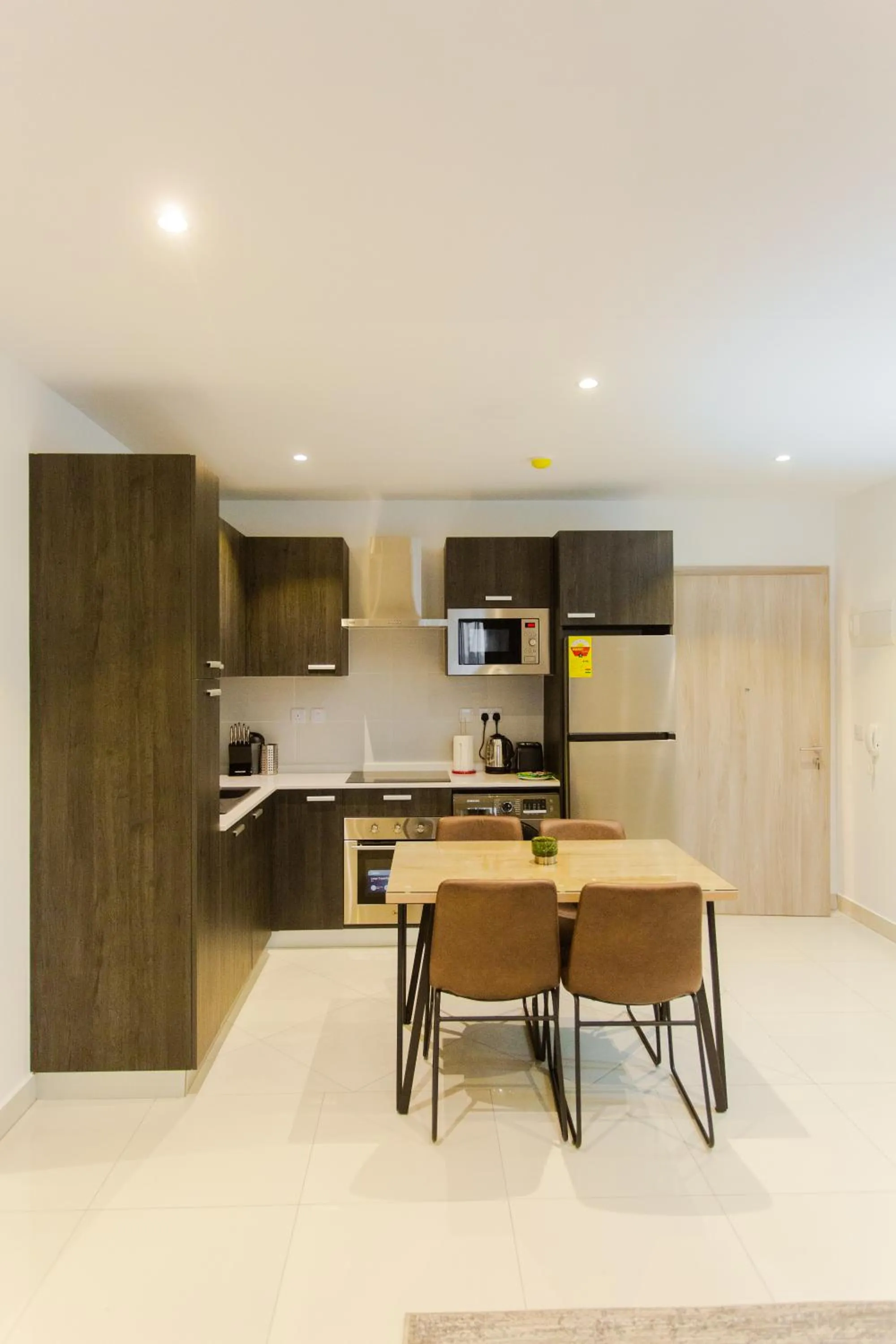 Kitchen or kitchenette in Accra Luxury Apartments @ The Lennox