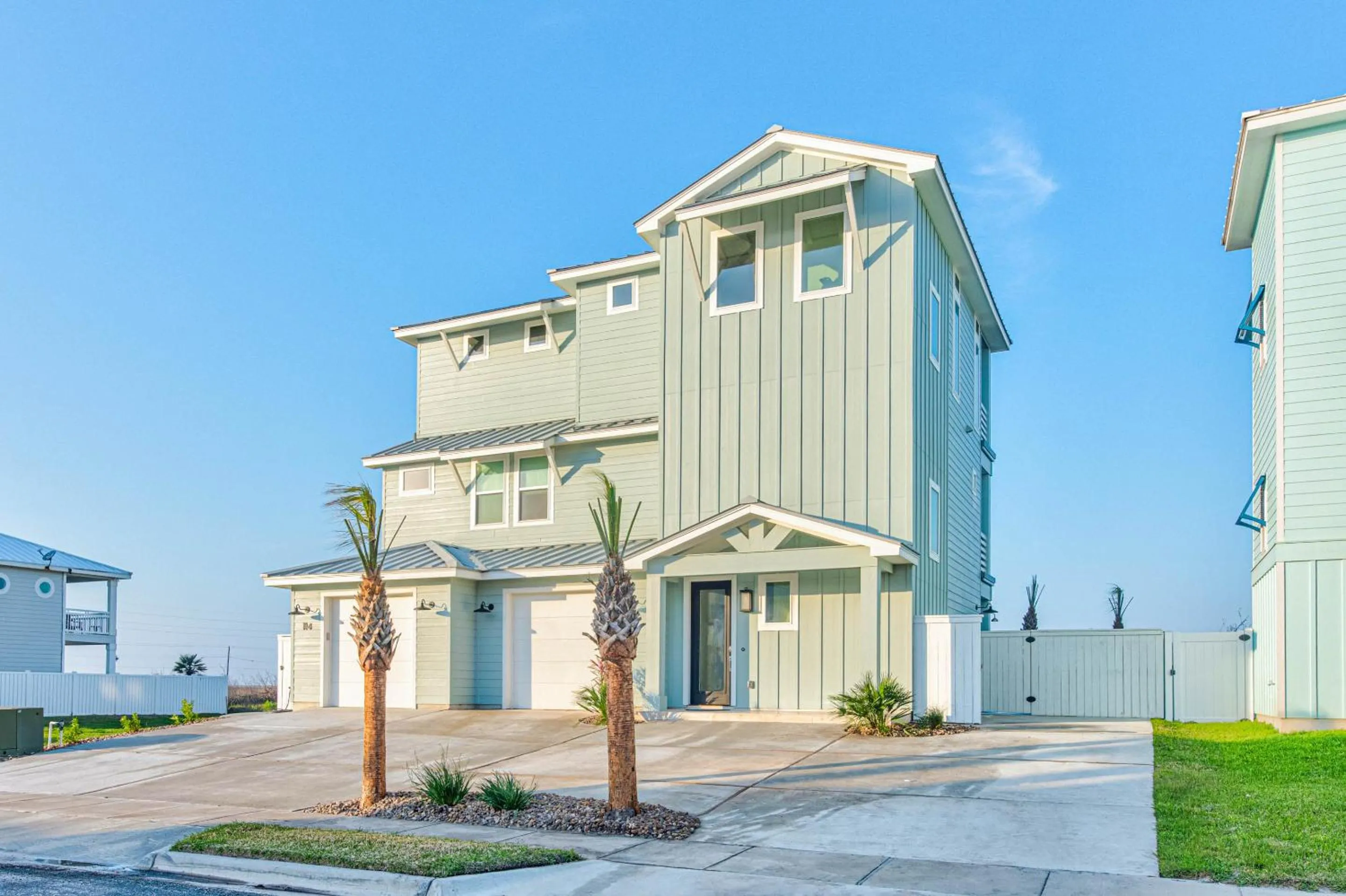 Property building in BeachHouse Bliss