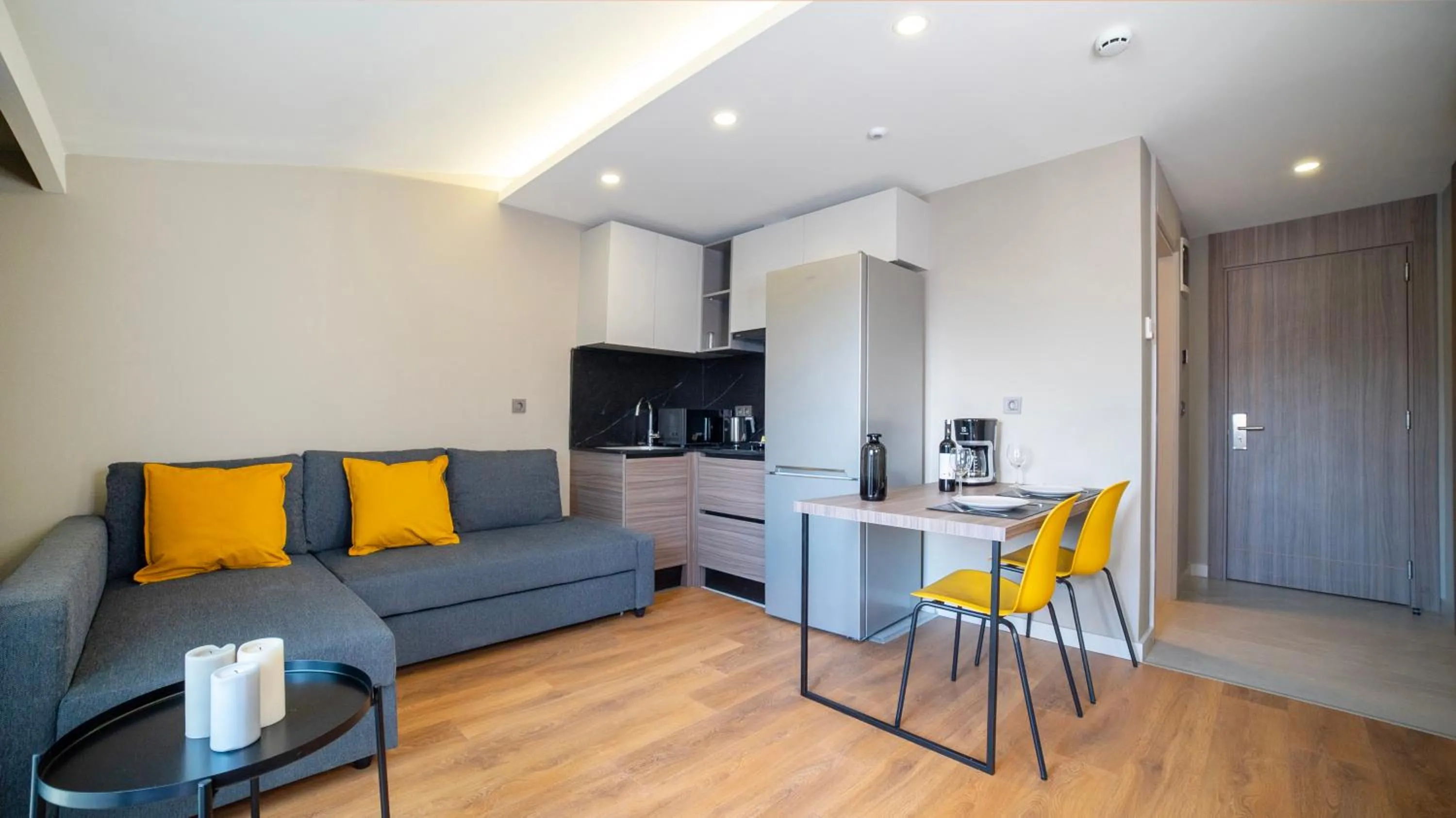 Massage in Vesta Rooms