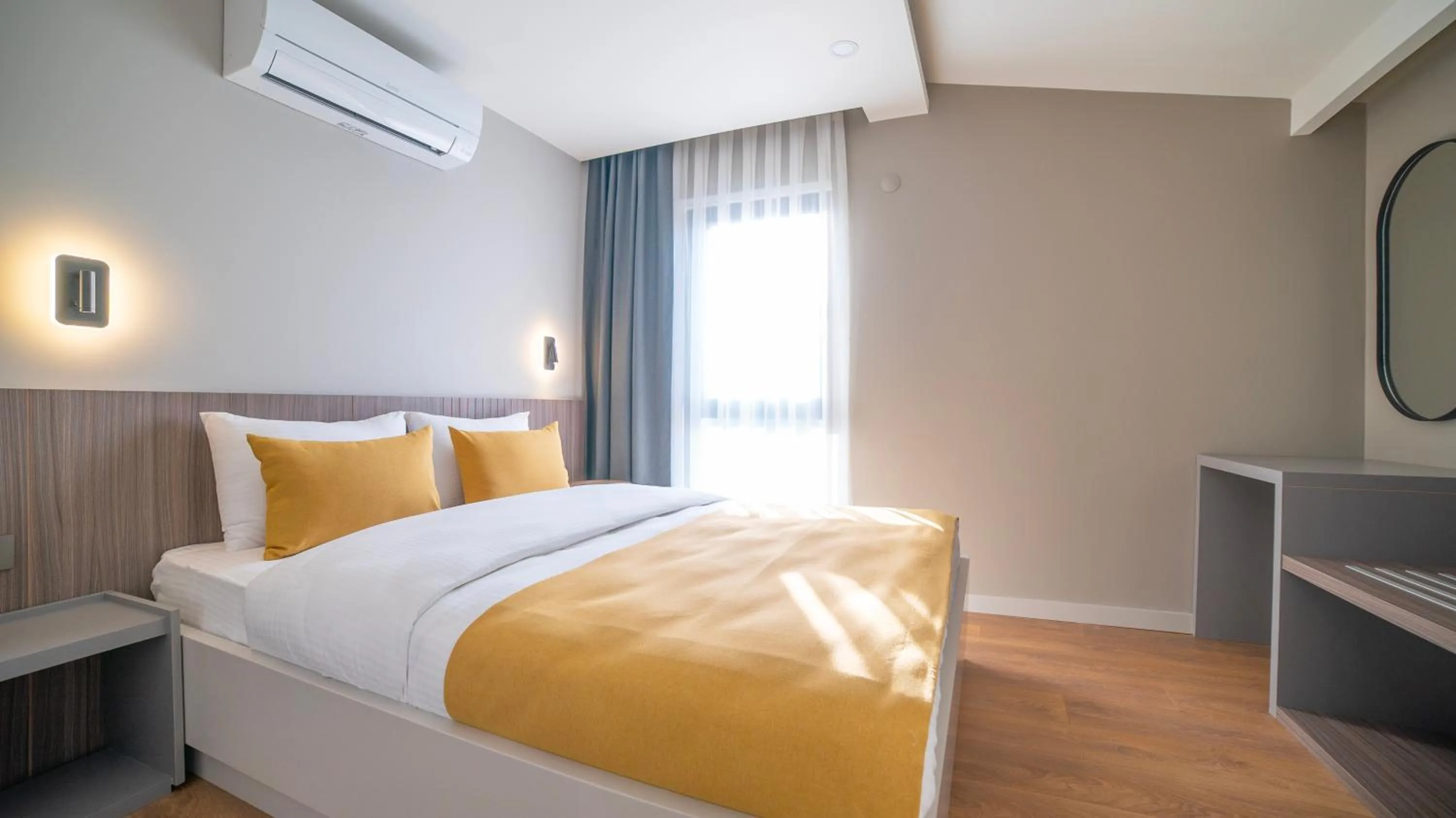 Bedroom, Bed in Vesta Rooms