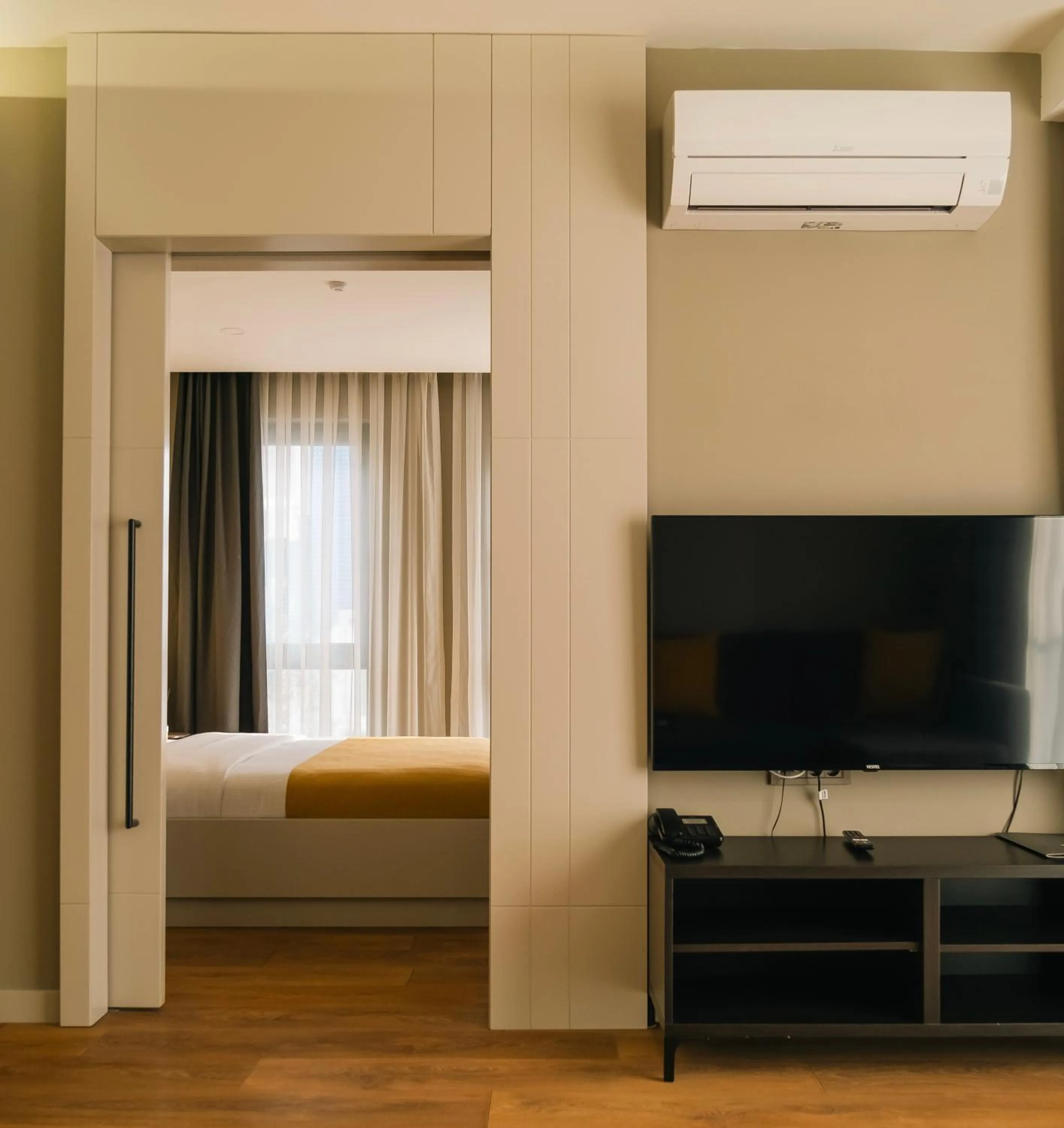 Living room, Bed in Vesta Rooms