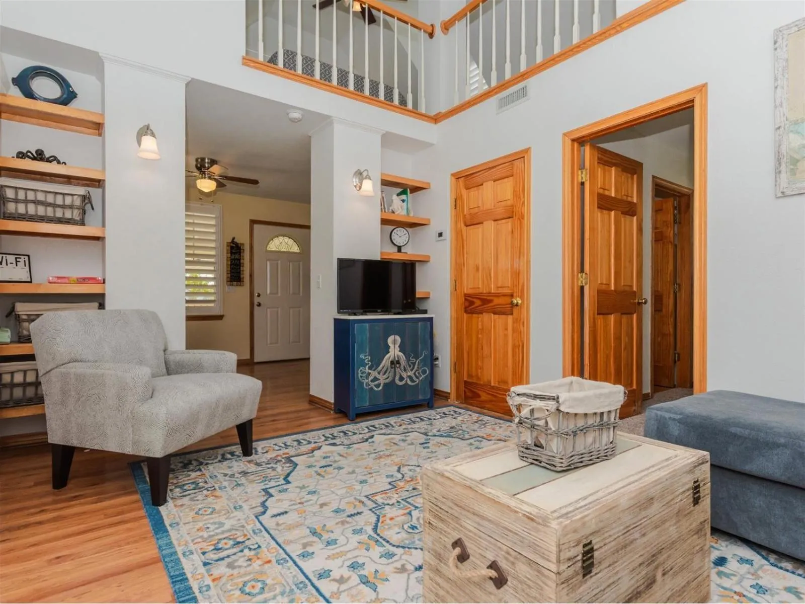 Property building in Bay Cottage