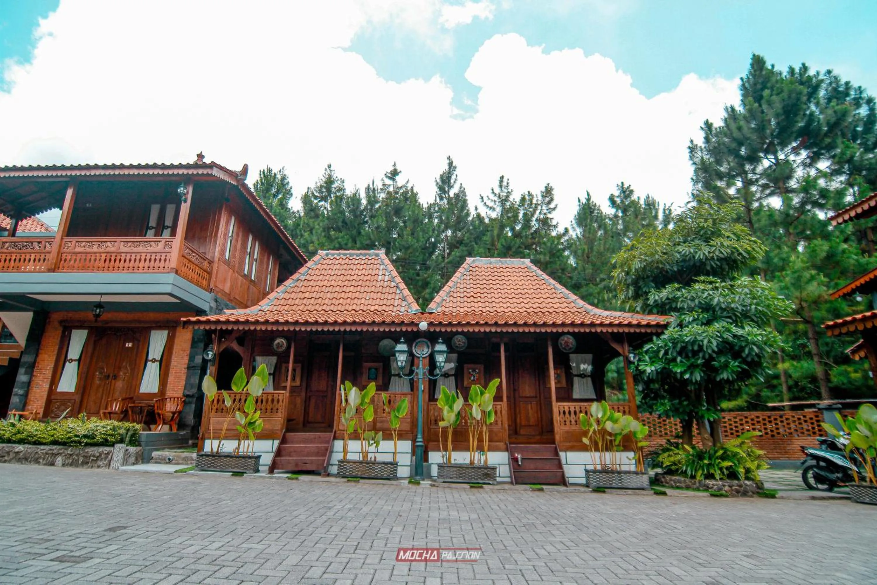 Property building in Joglo Kecombrang Bromo