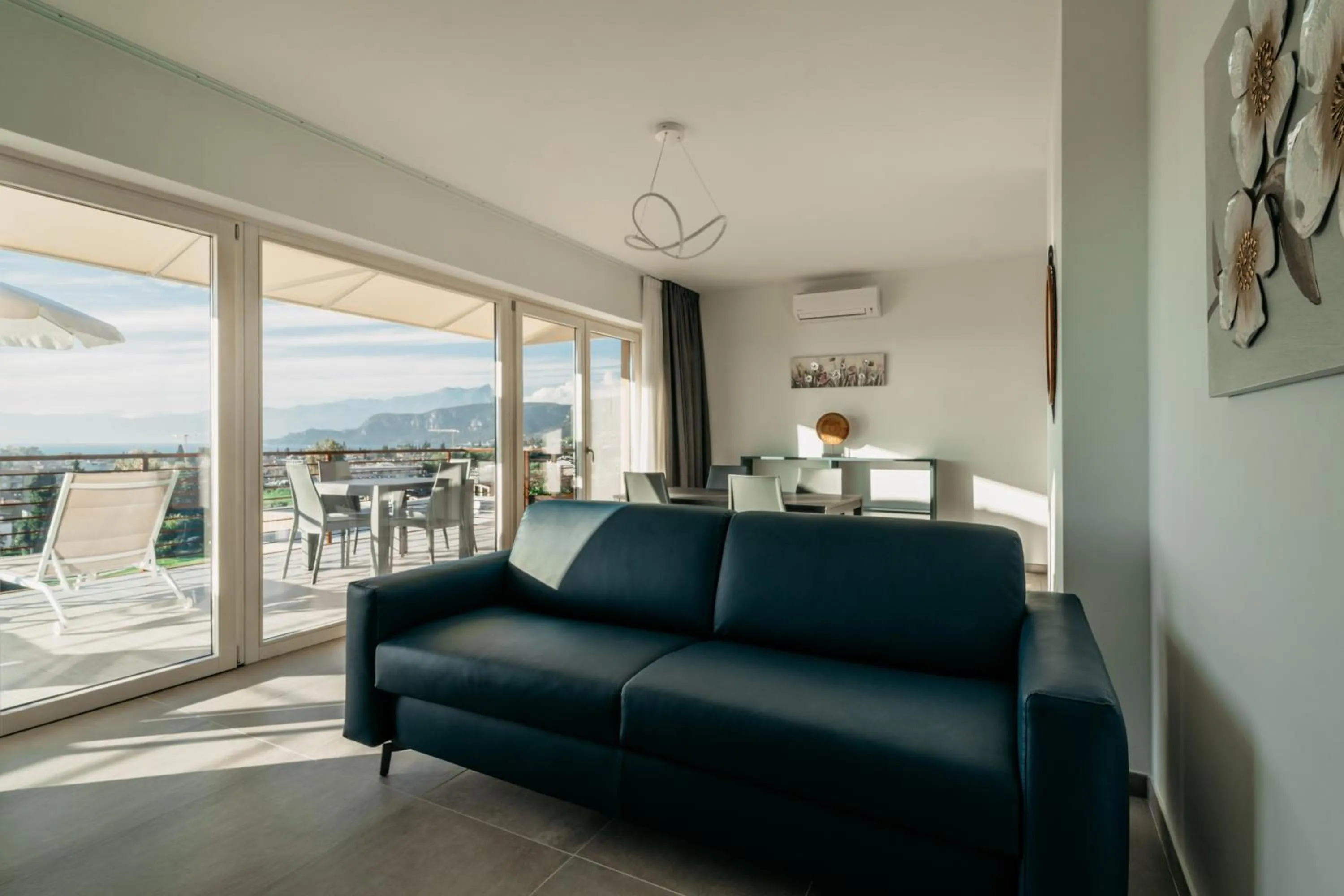 Apartments Monsurei, Lake view