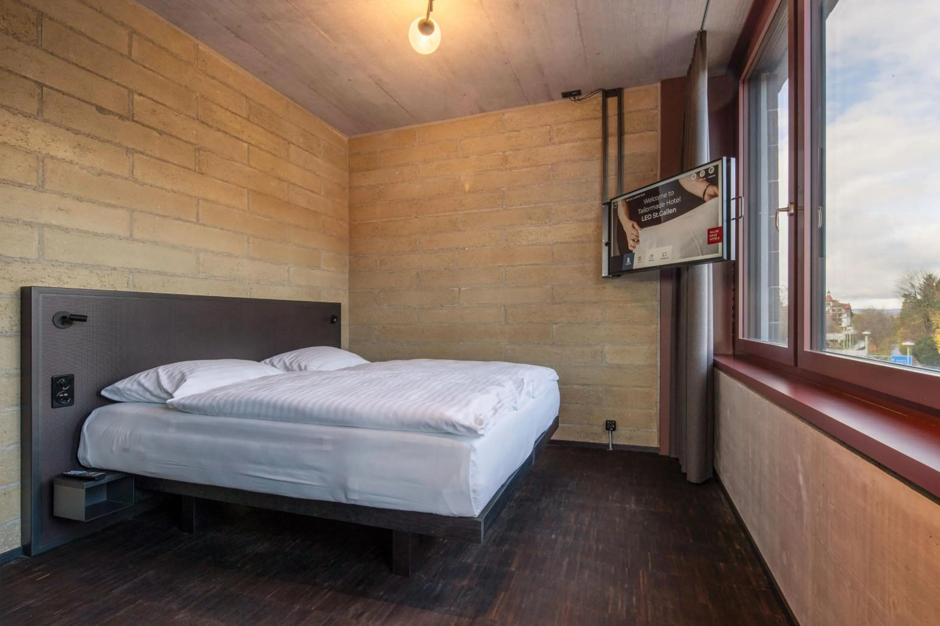 Bed in Tailormade Hotel LEO St Gallen