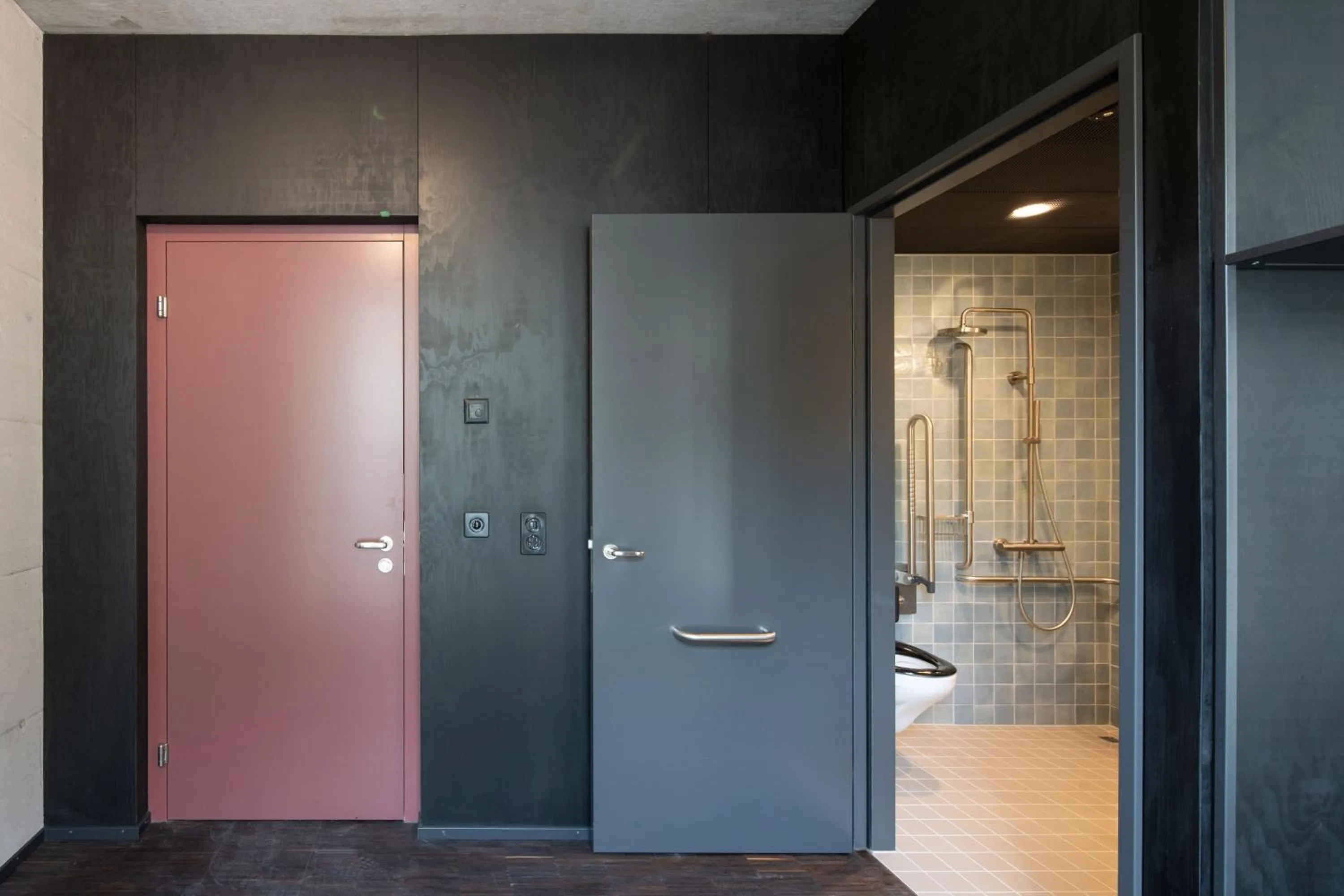 Bedroom in Tailormade Hotel LEO St Gallen