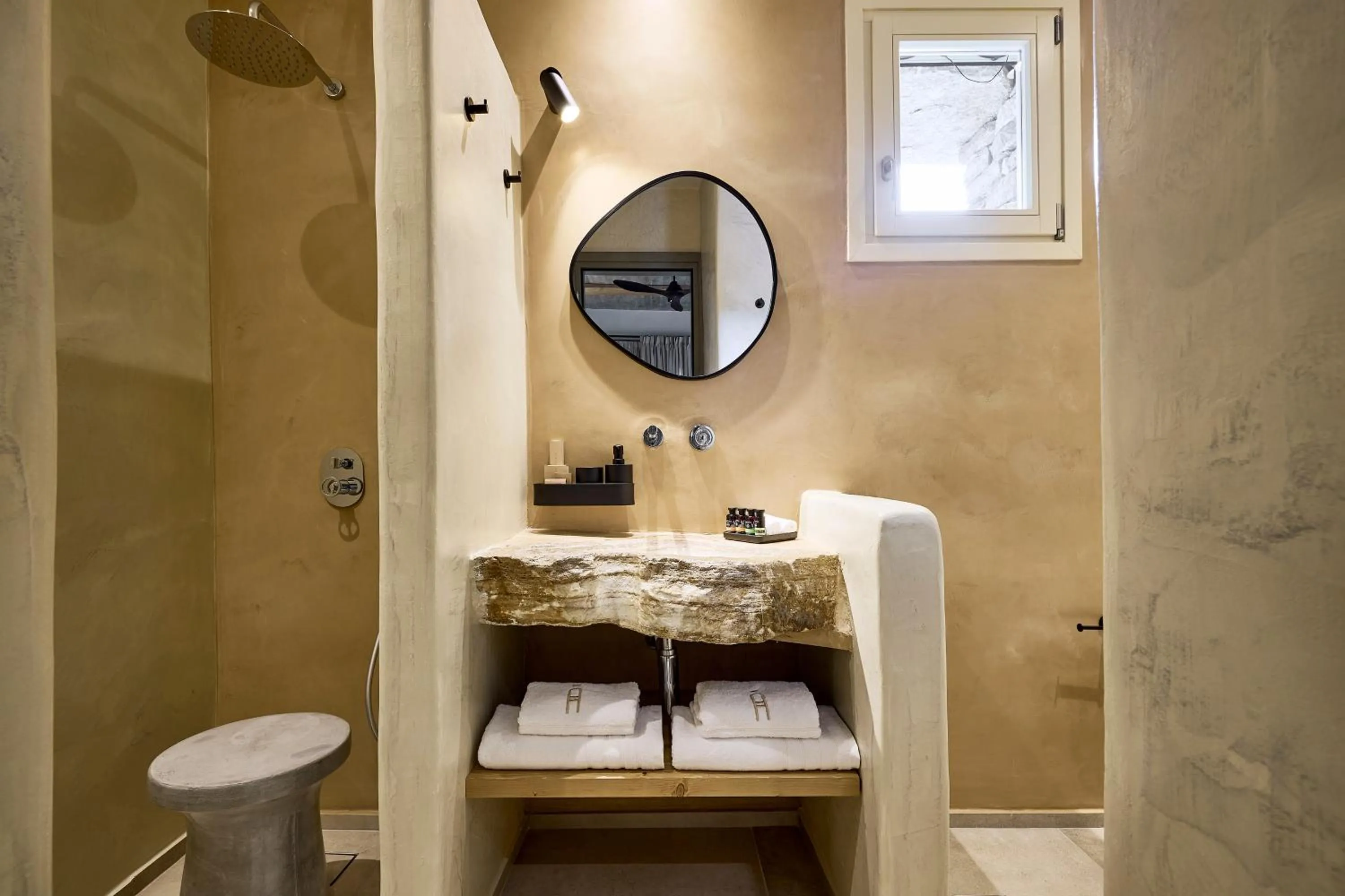 Bathroom in Apsila Pool Suites