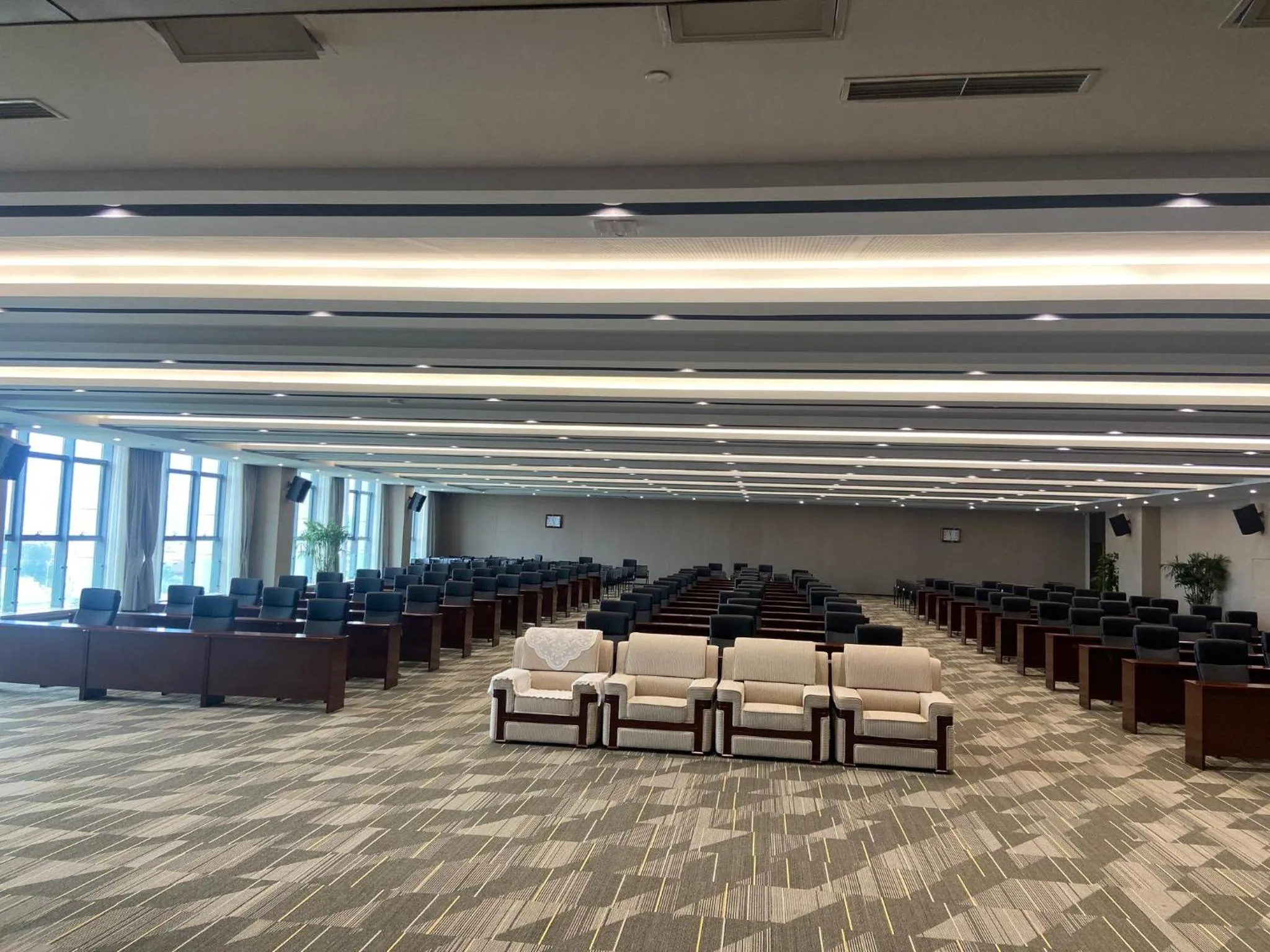 Meeting/conference room in Holiday Inn Express Qingdao Northern West Coast by IHG