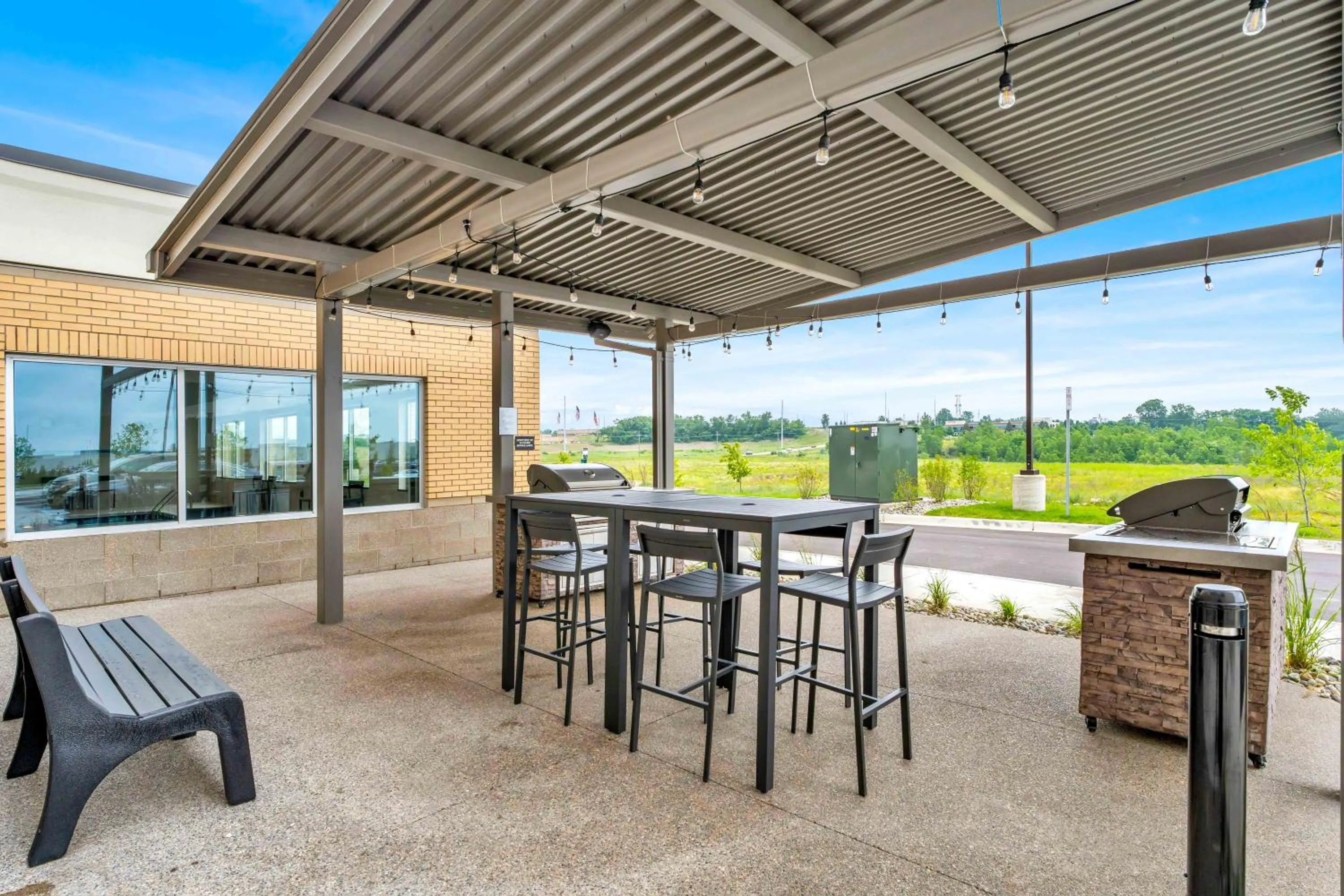 Balcony/Terrace in Candlewood Suites - Detroit - Auburn Hills by IHG