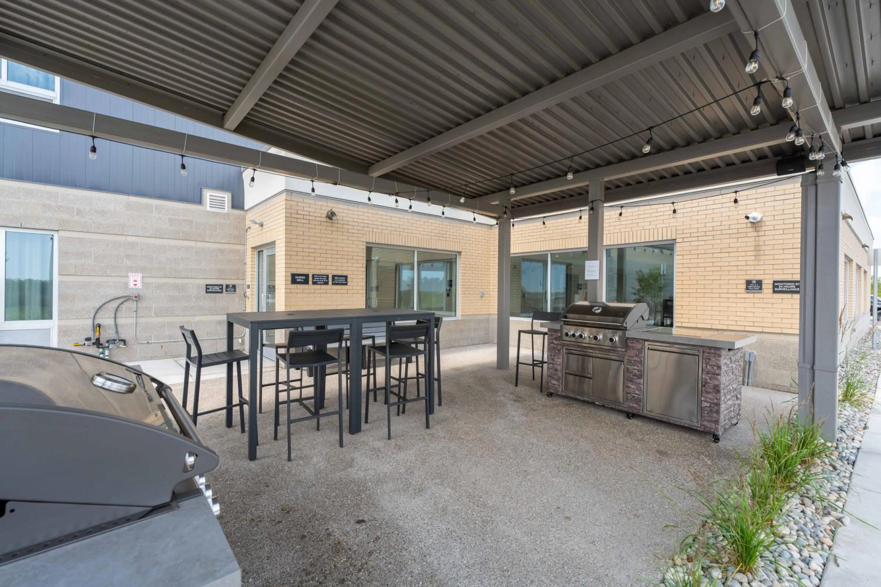 Communal lounge/ TV room in Candlewood Suites - Detroit - Auburn Hills by IHG