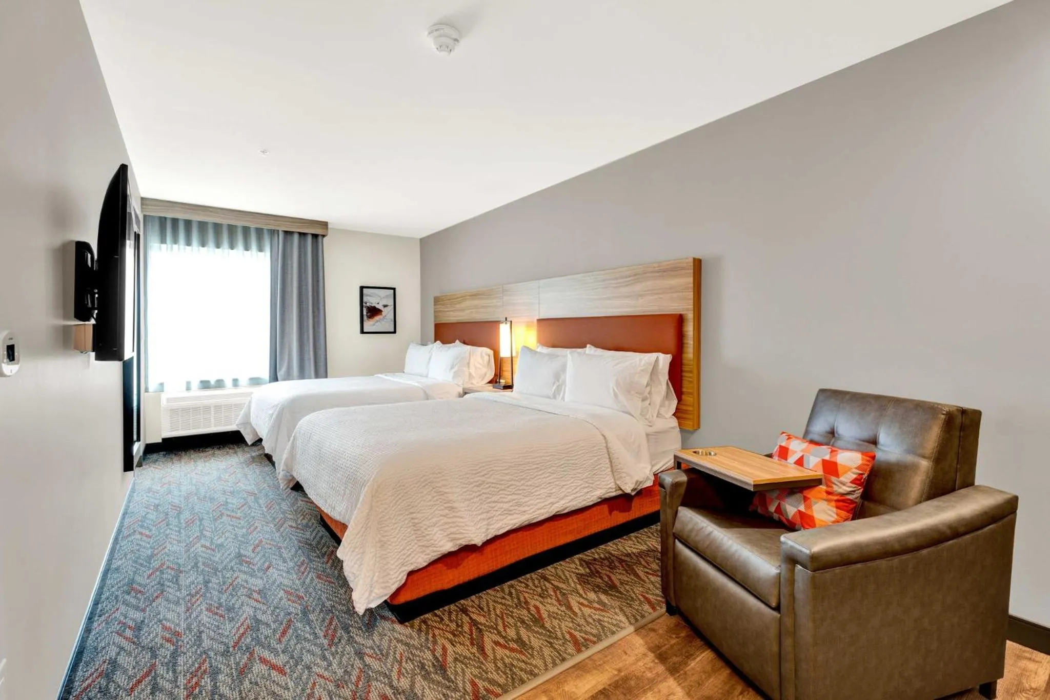 Photo of the whole room, Bed in Candlewood Suites - Detroit - Auburn Hills by IHG