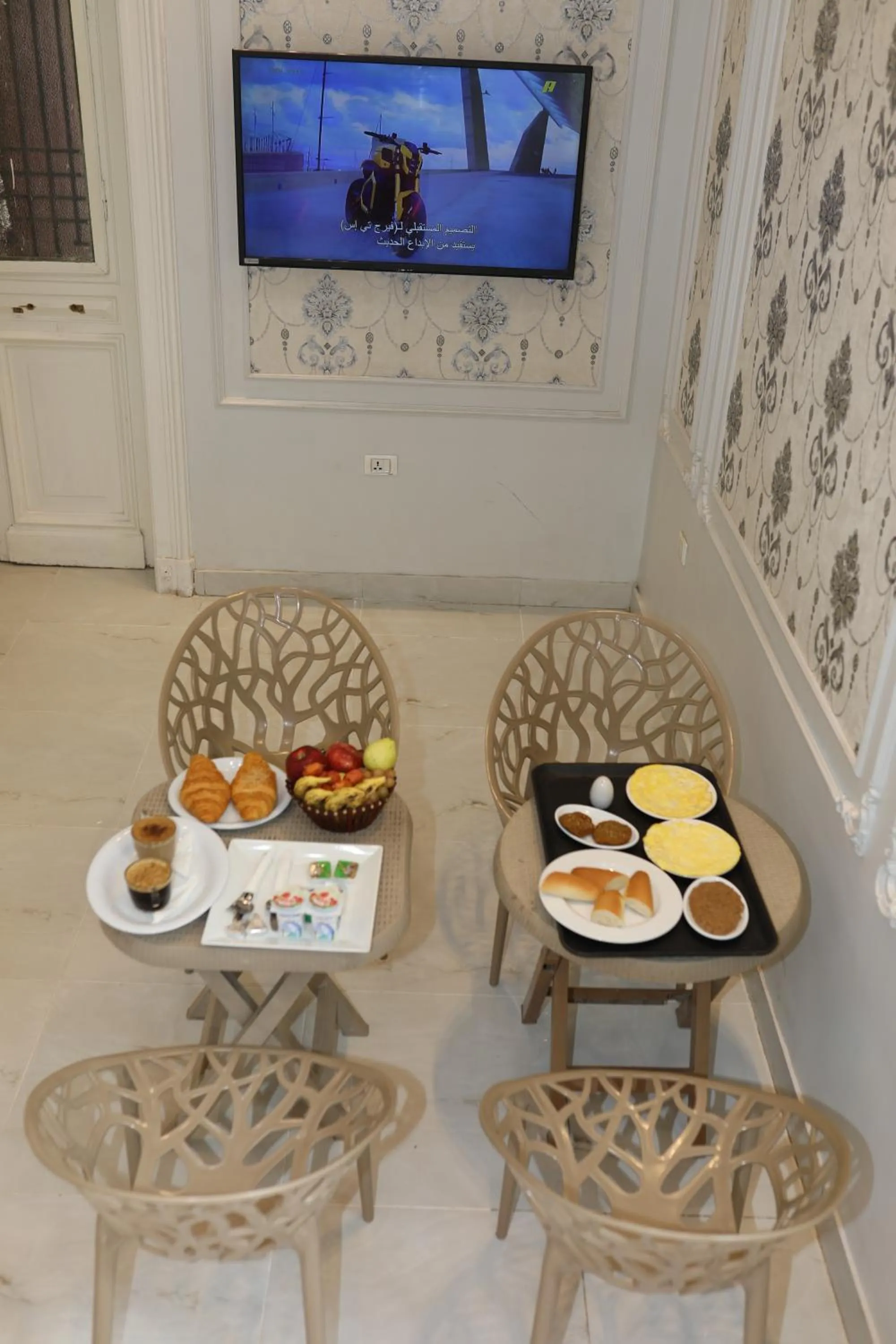 Food and drinks in New Midtown