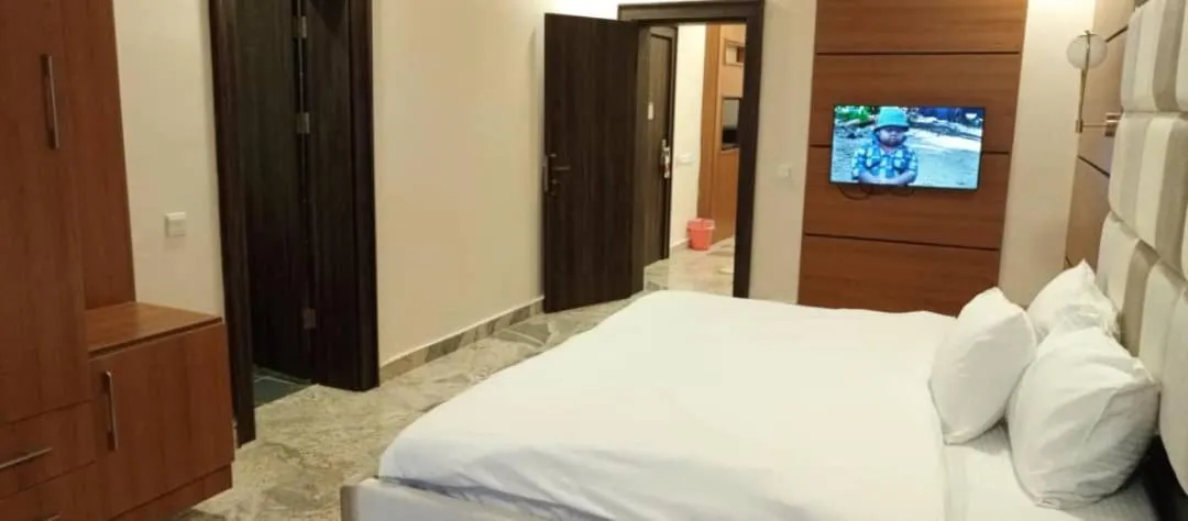 Superior Apartment in Fahrenheit Apartments