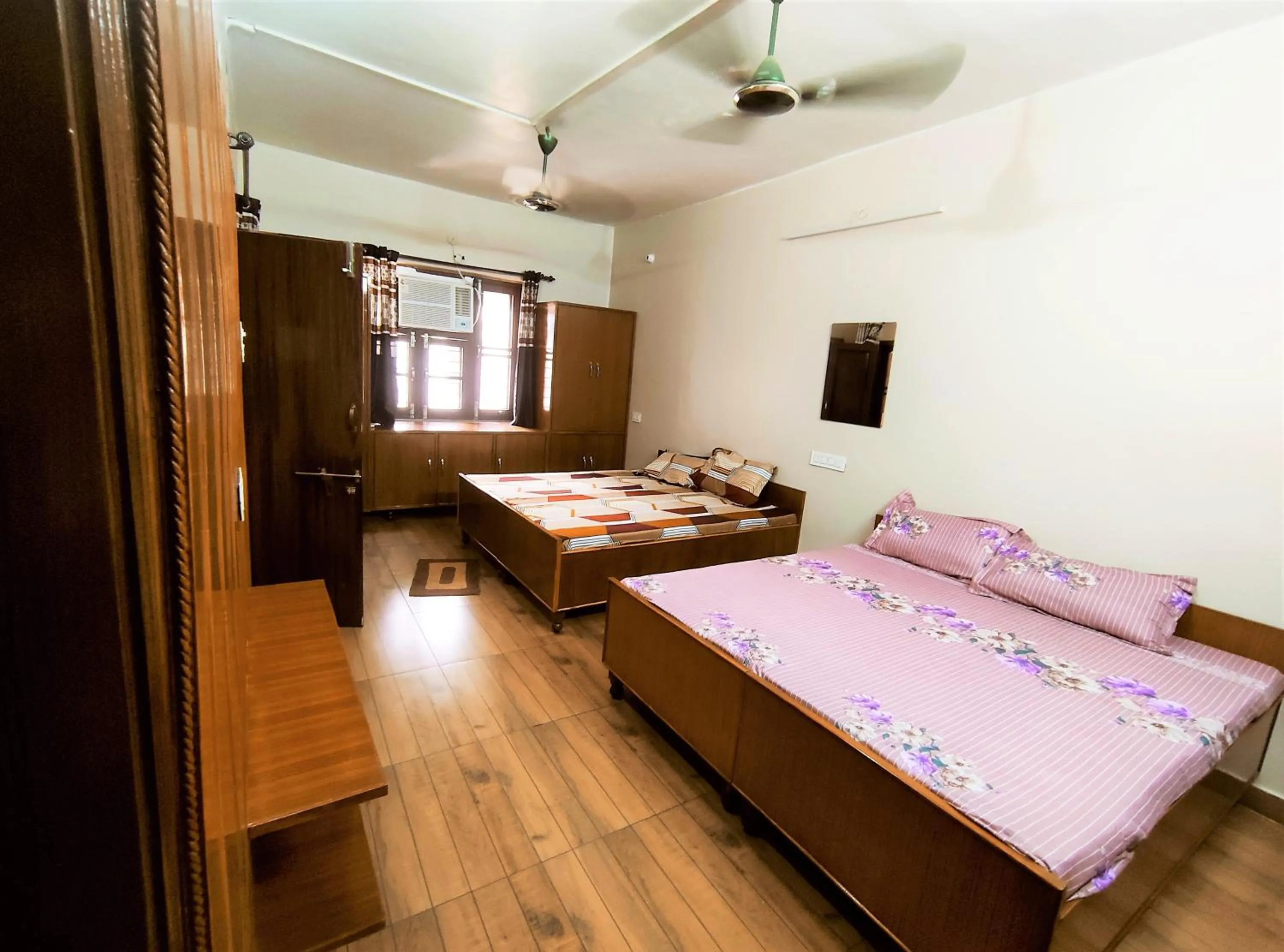 Himalaya Inn Guest House