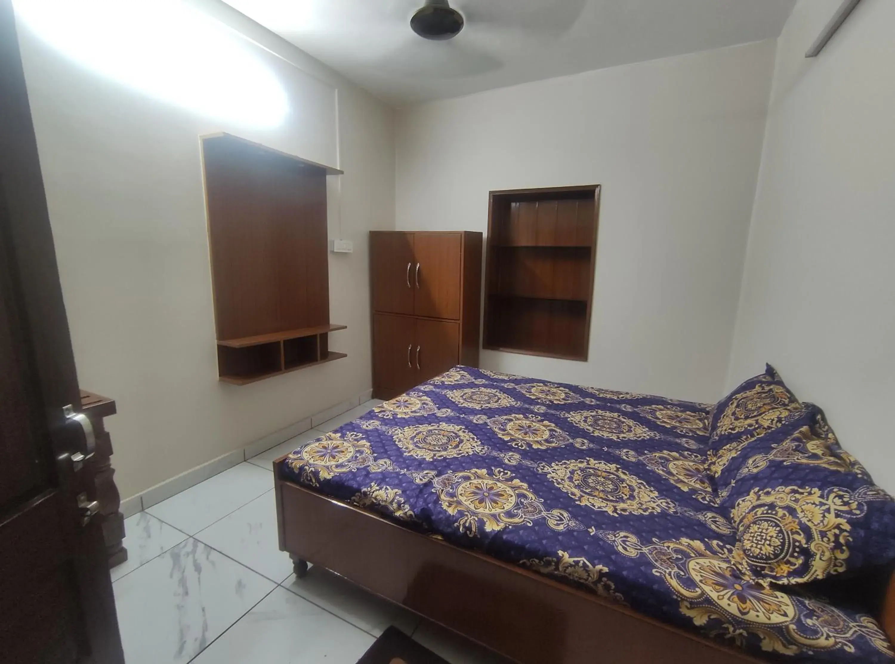 Himalaya Inn Guest House Himalaya Inn Guest House