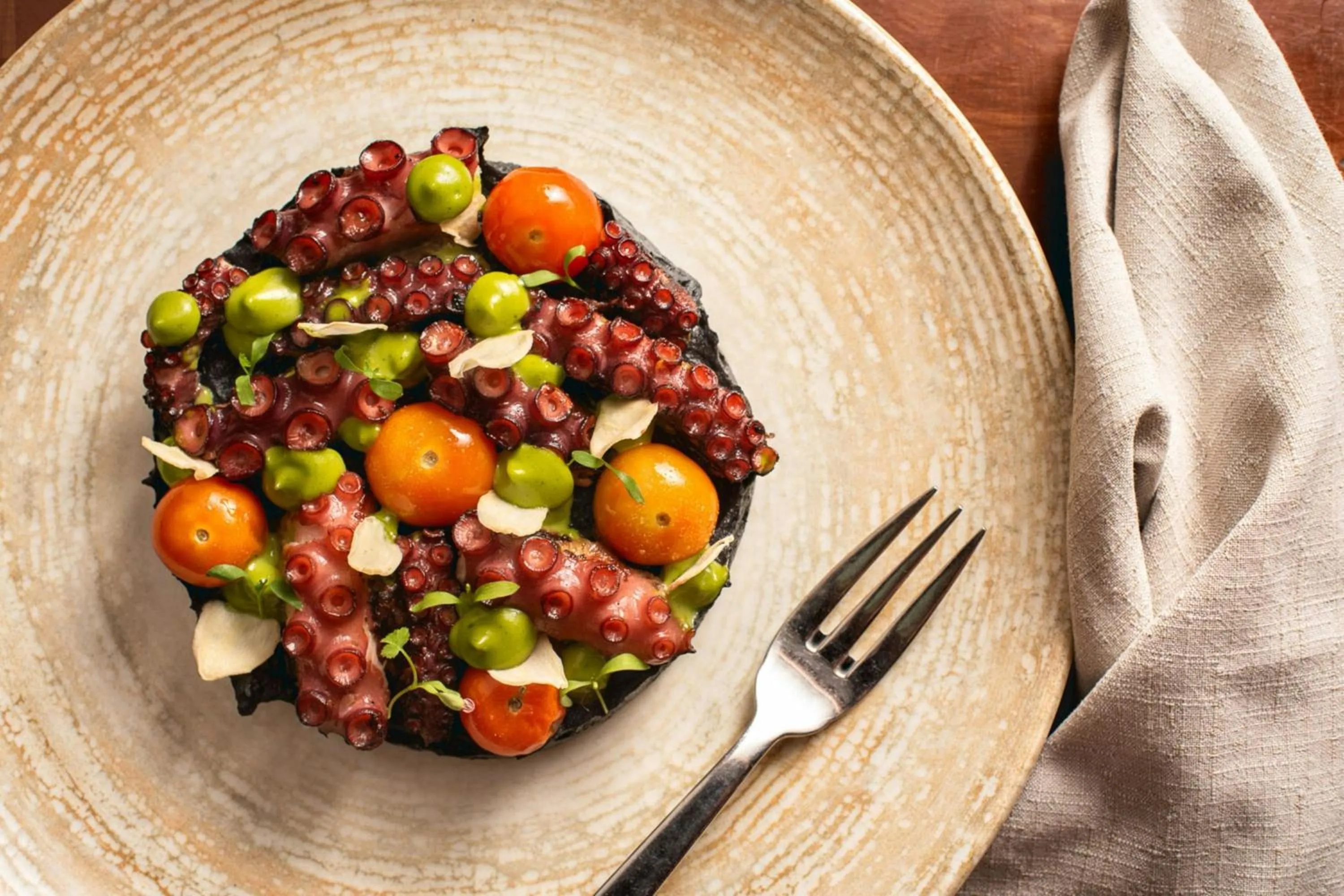 Restaurant/places to eat in Santiago Marriott Hotel