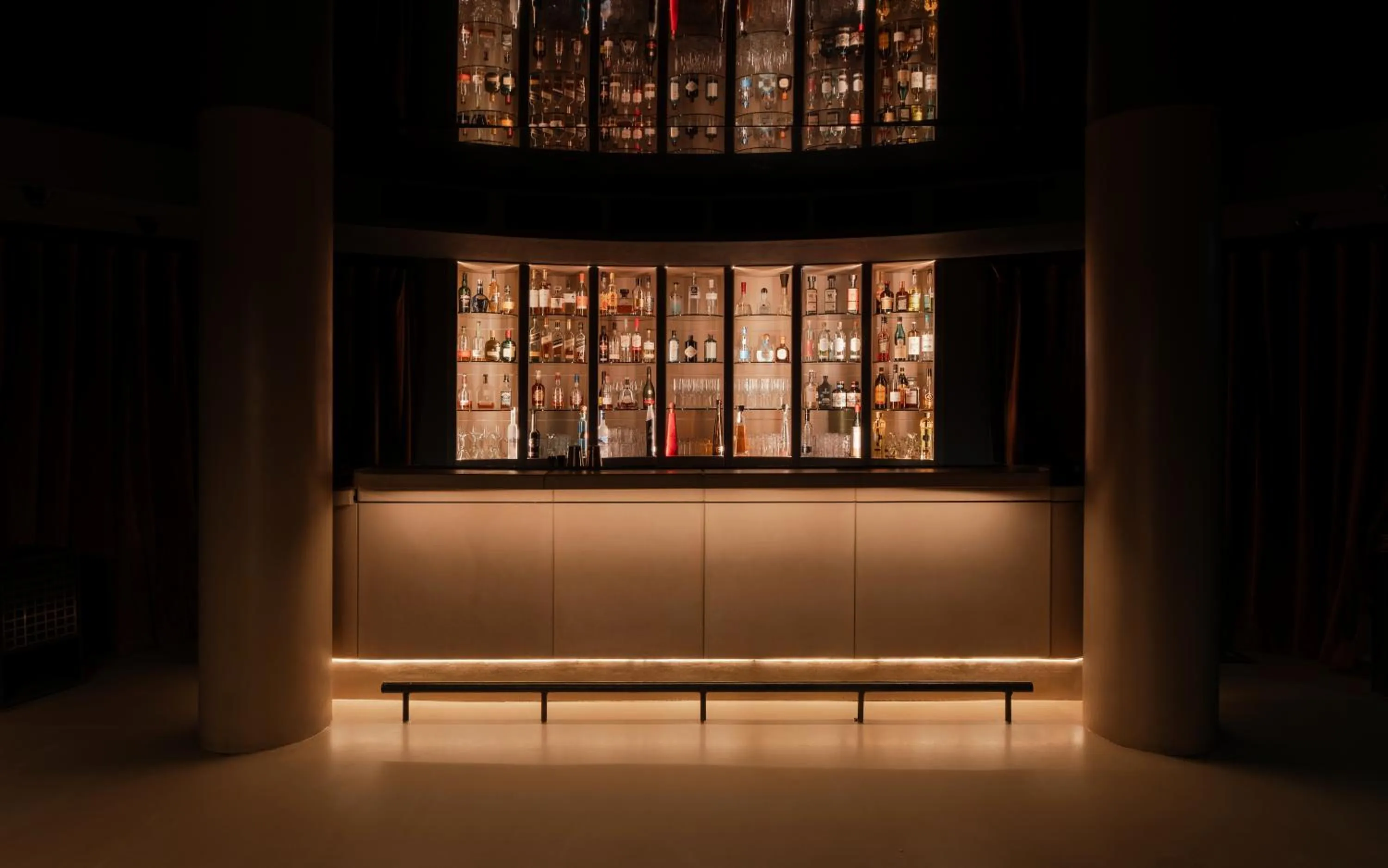 Nightclub / DJ in Volga, Member of Preferred Hotels & Resorts