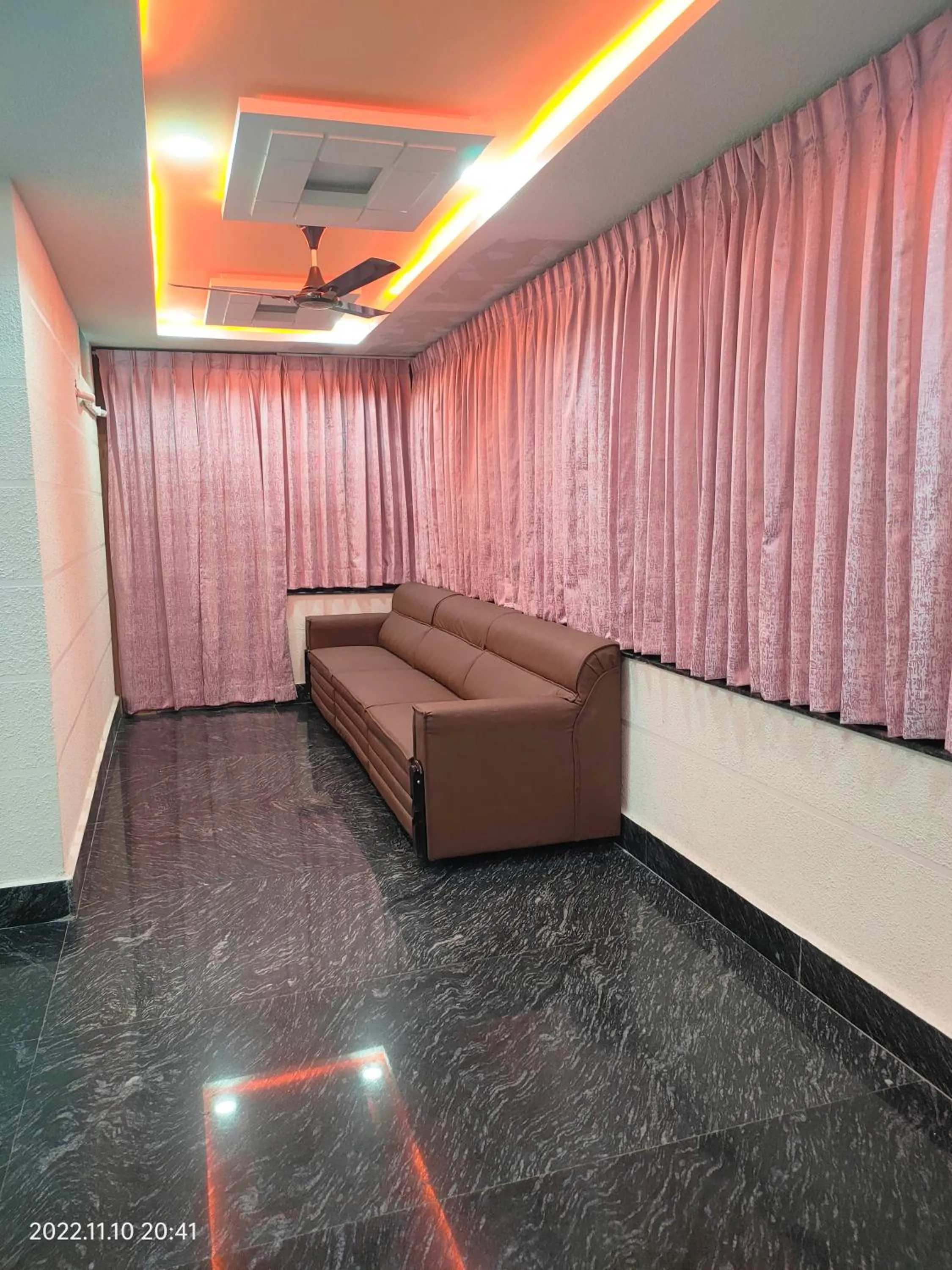 Seating area in Hotel New Maruthi Inn, LB Nagar