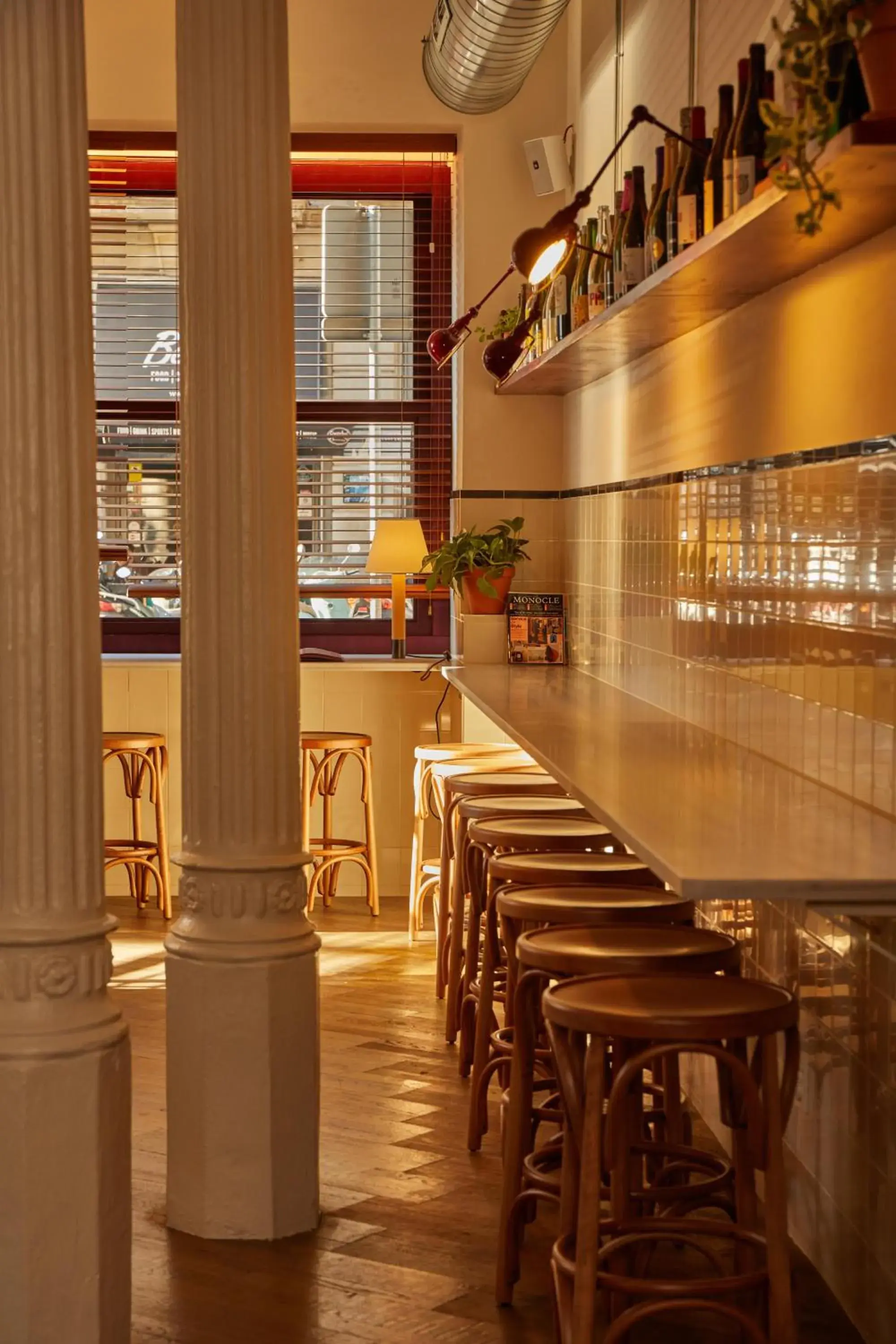 Lounge or bar in Hotel Regina Barcelona Lounge or bar in Hotel Regina Barcelona