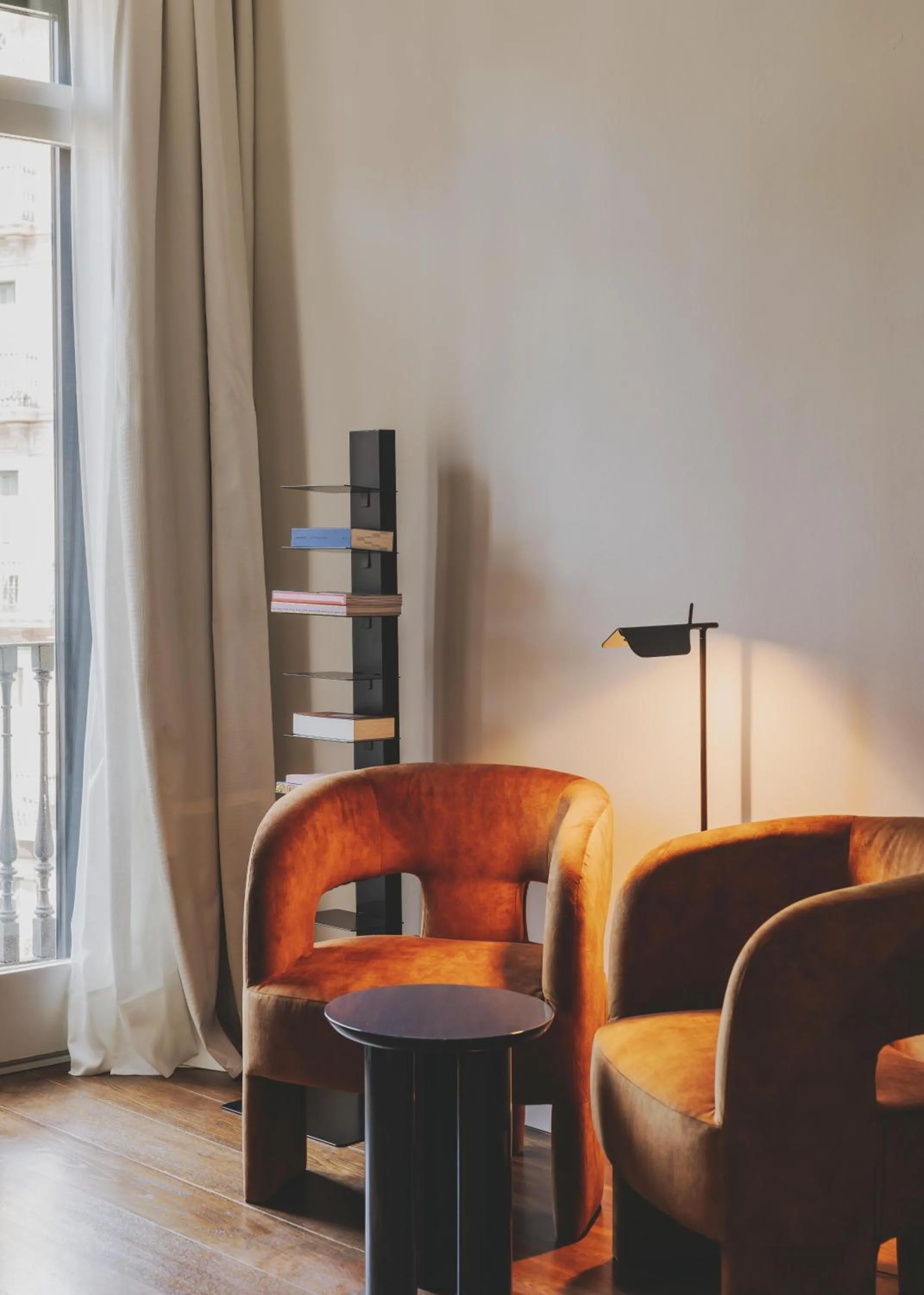 Photo of the whole room in Hotel Regina Barcelona