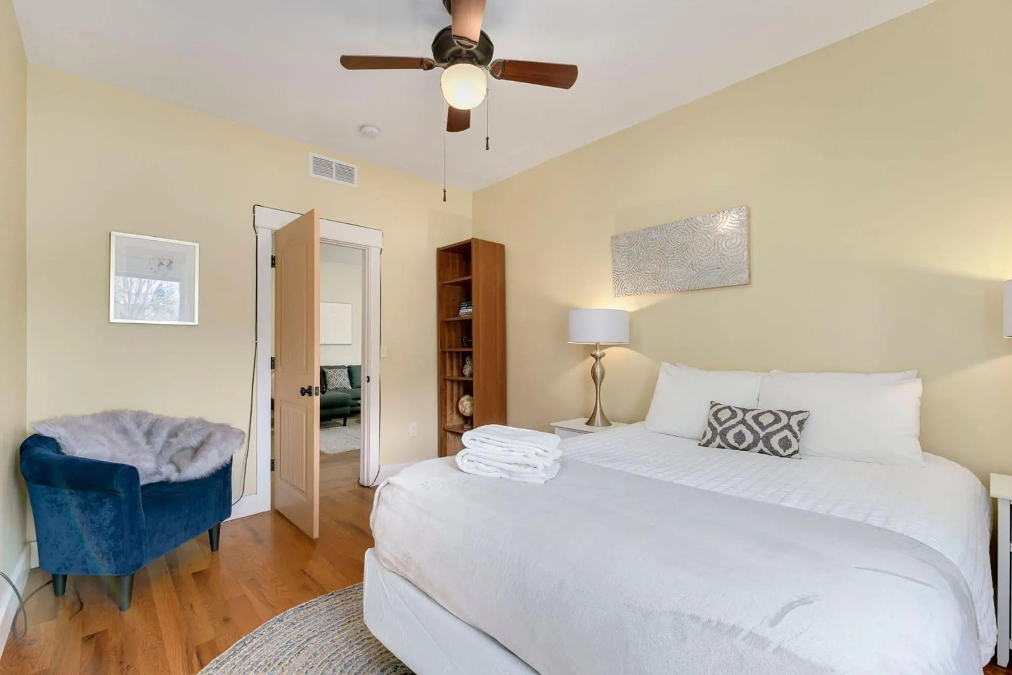 Bed in Walk Everywhere - Art, Restaurants, Poudre River