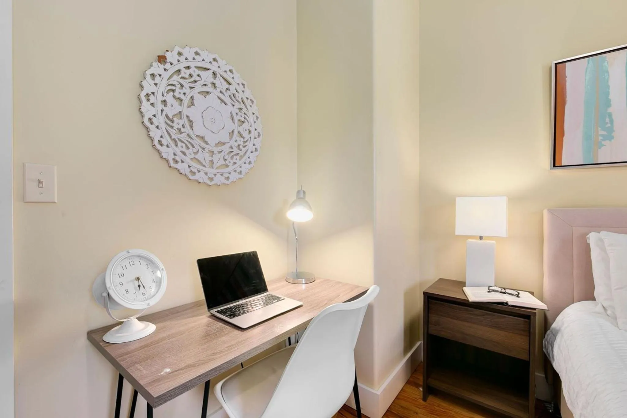 Bed in Walk Everywhere - Art, Restaurants, Poudre River