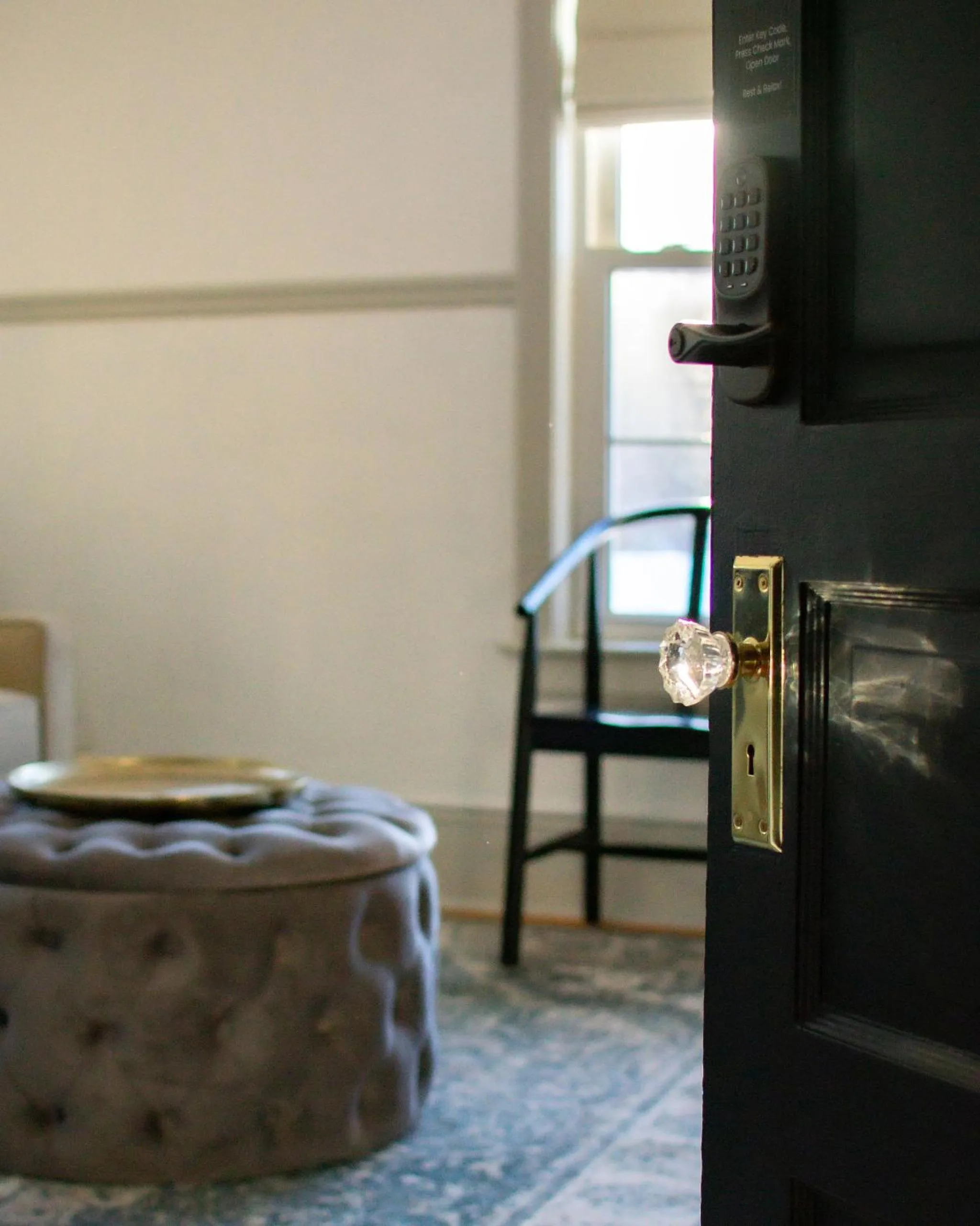 Seating area in Launchpoint Lodge