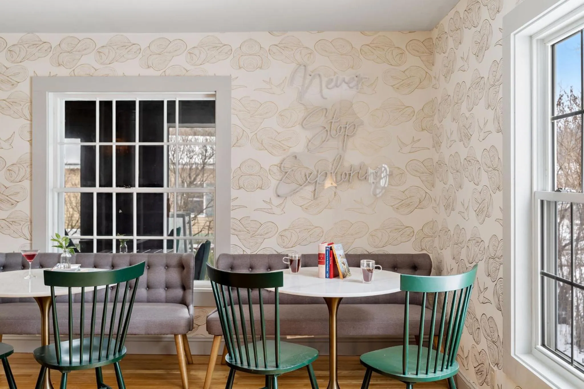 Dining area in Launchpoint Lodge