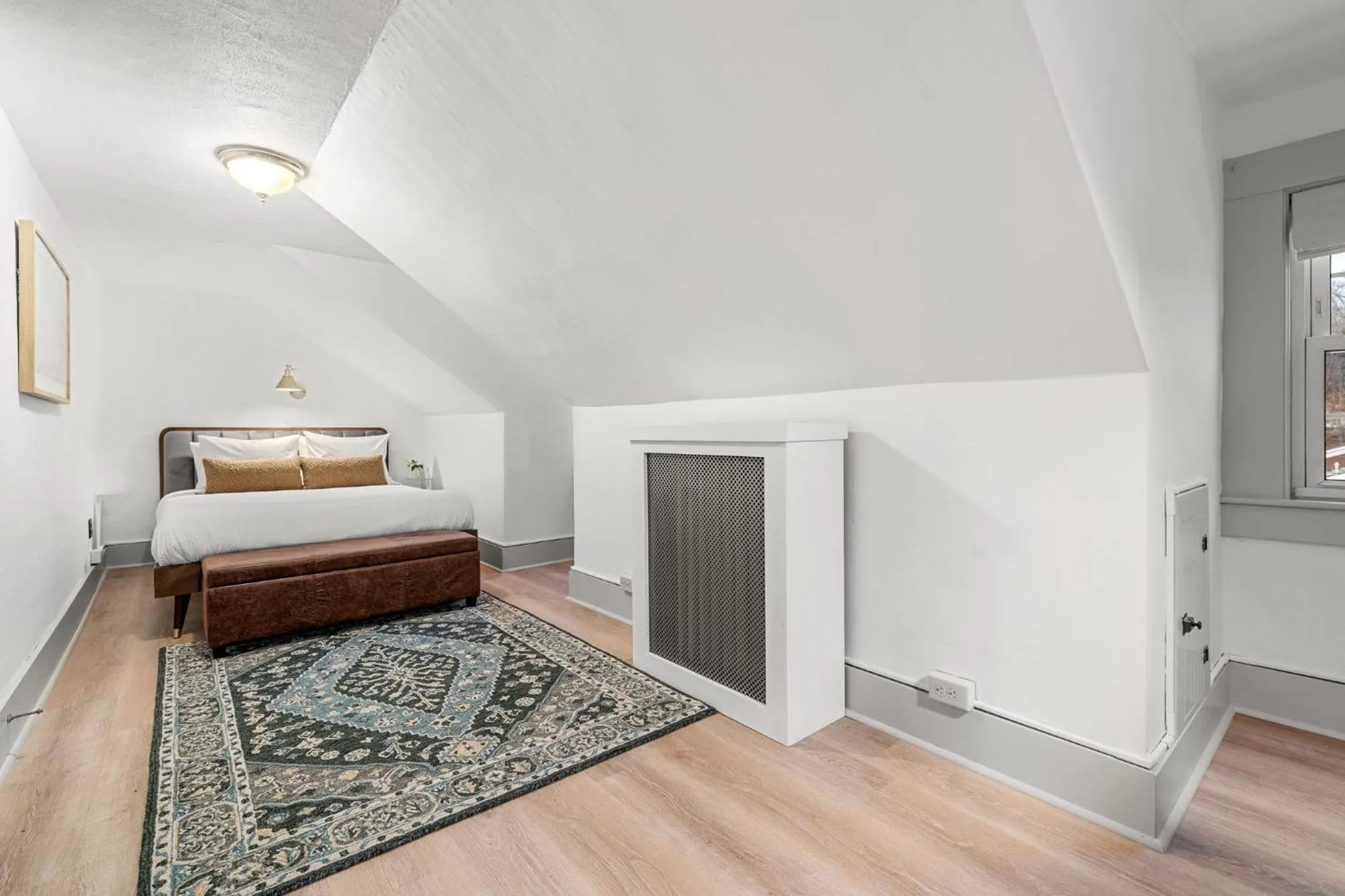 Bed in Launchpoint Lodge