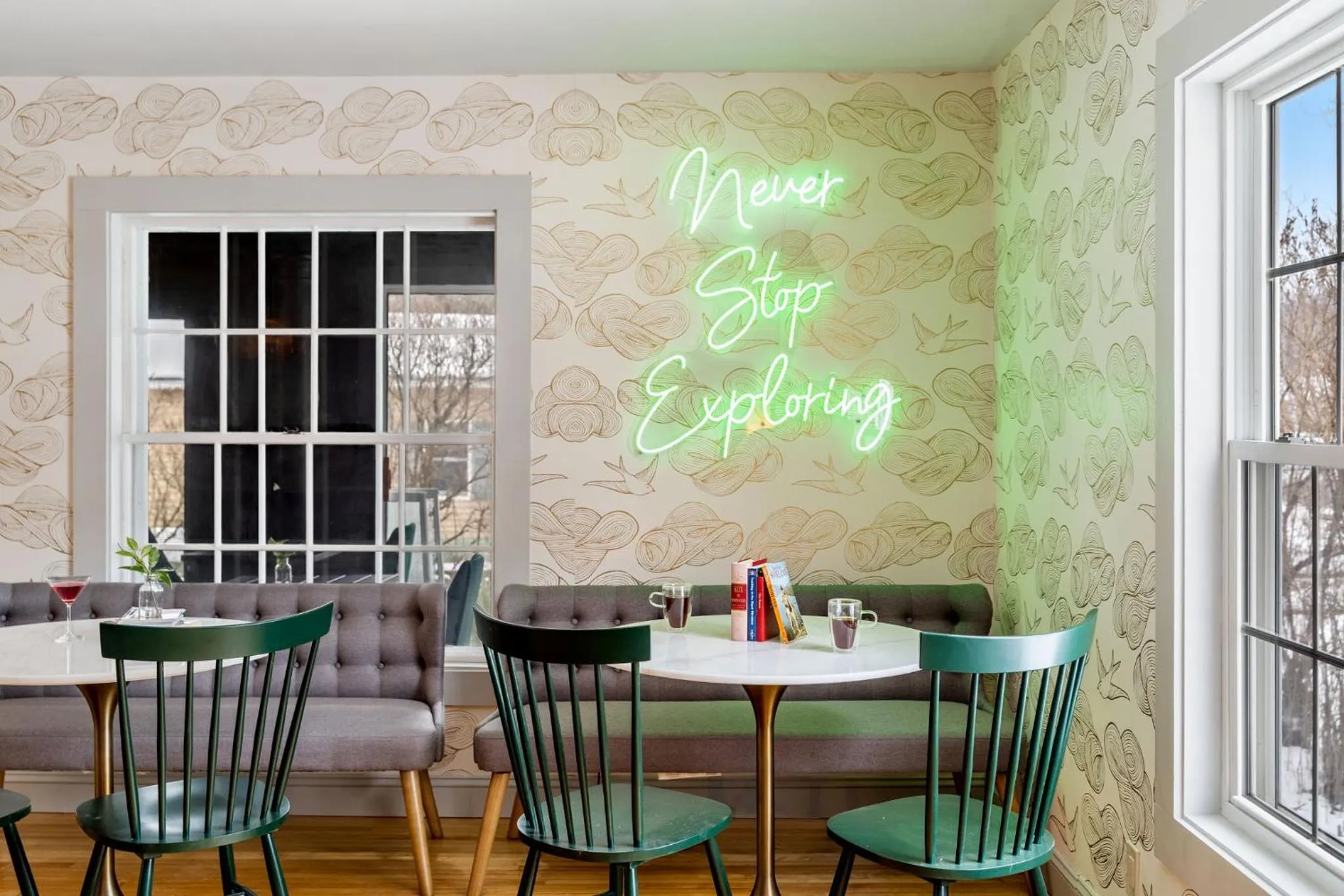 Dining area in Launchpoint Lodge