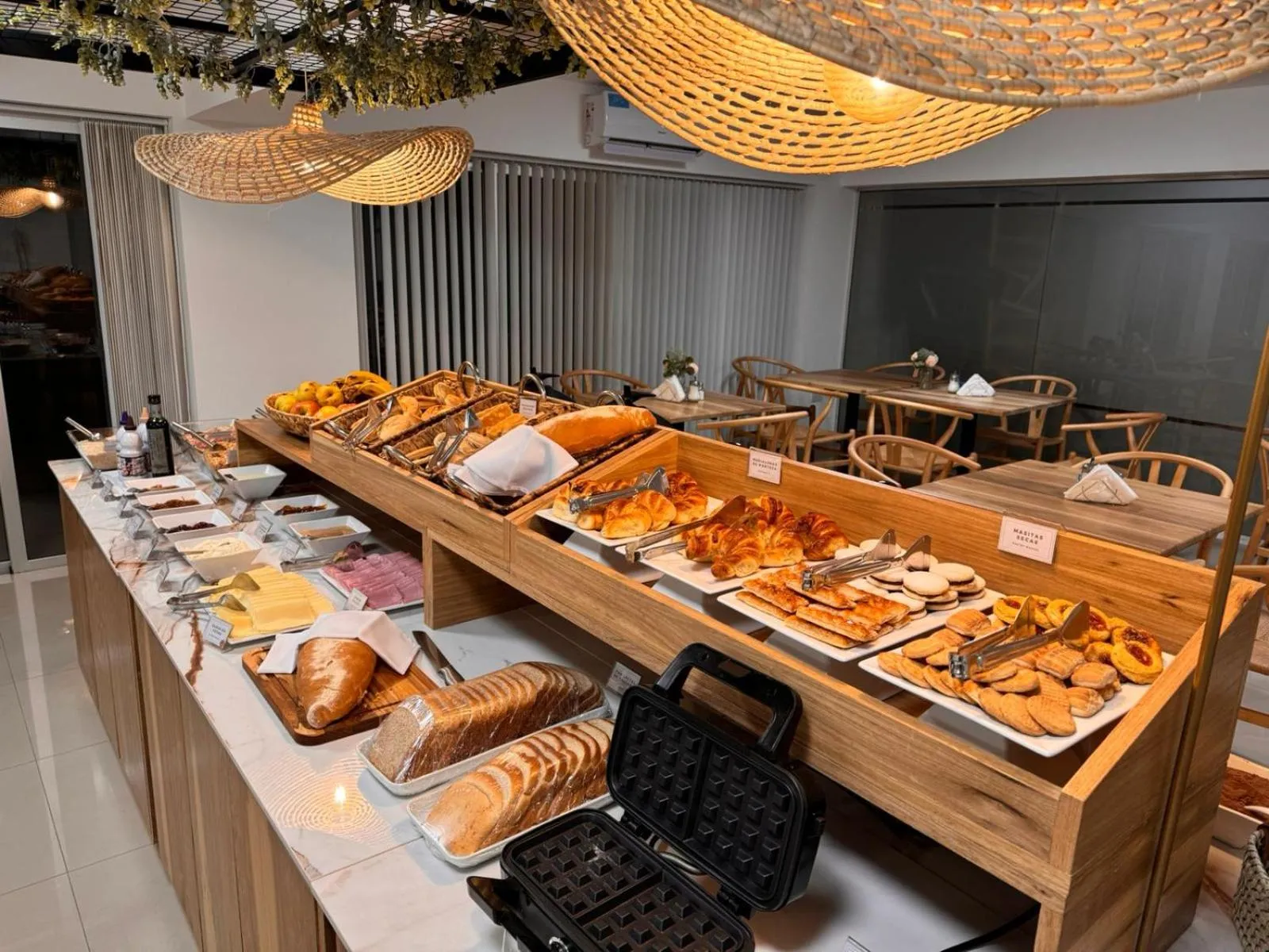 Breakfast in HOMEFULL Apartamentos