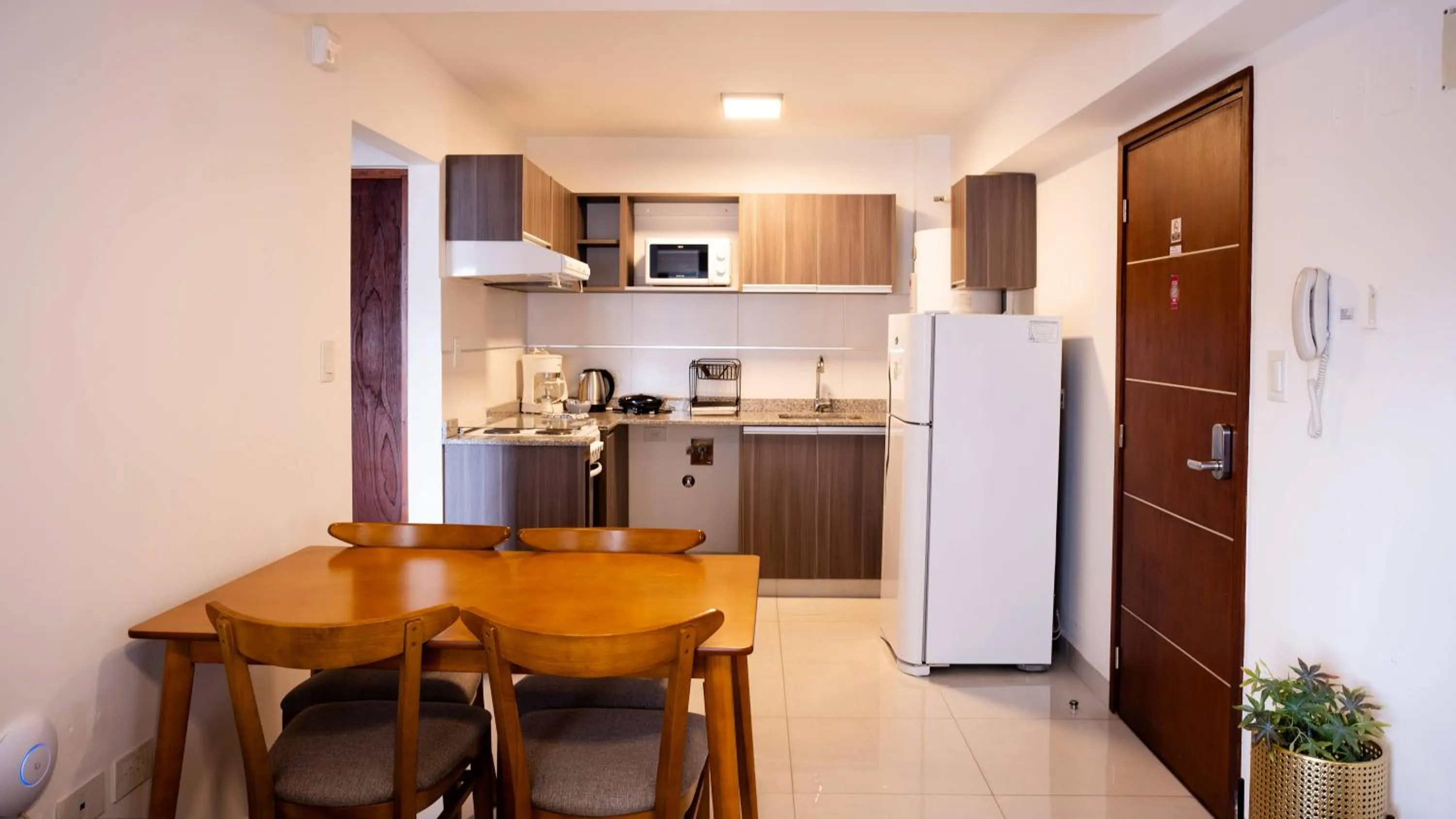 Kitchen or kitchenette in HOMEFULL Apartamentos