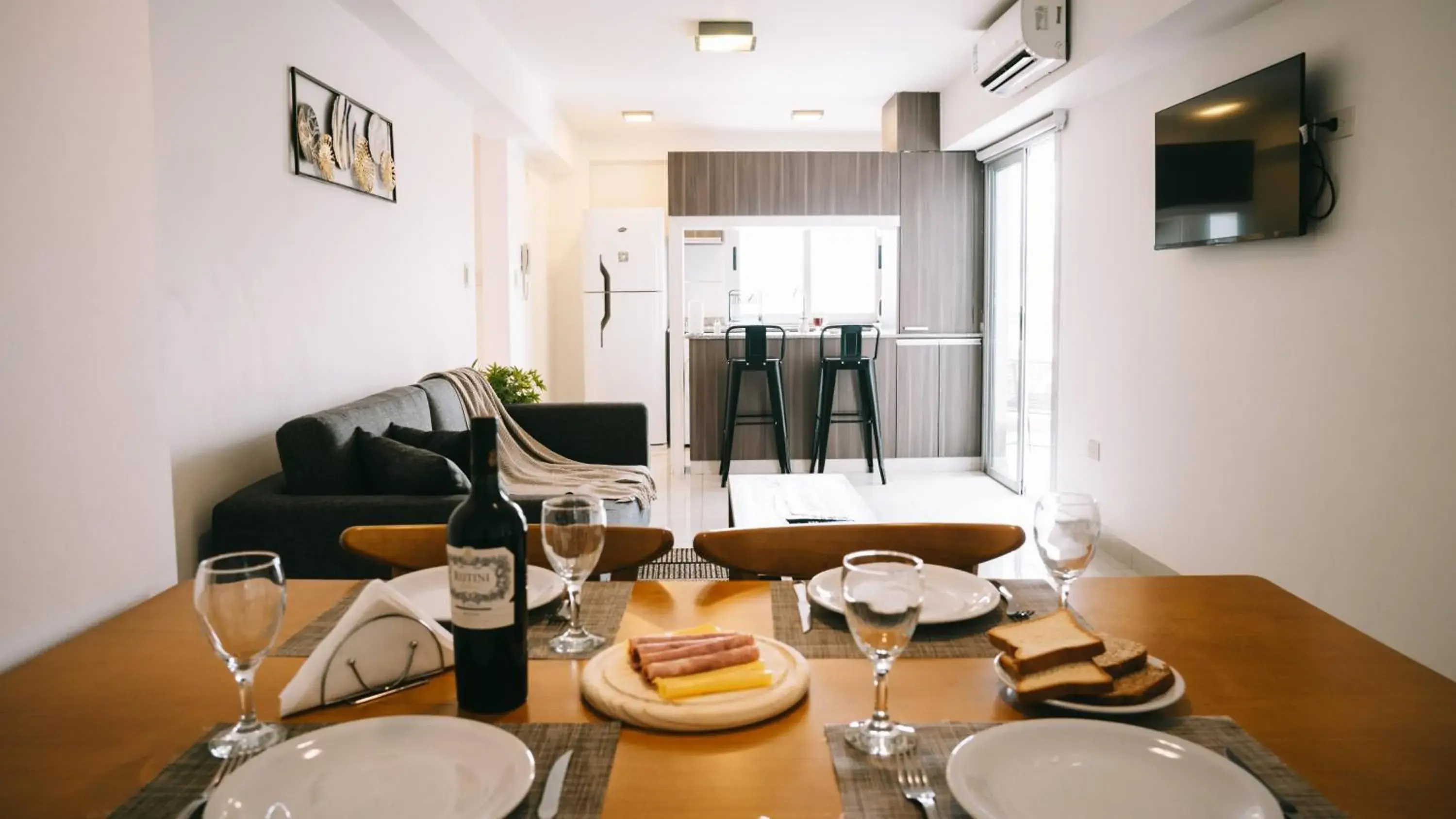 Two-Bedroom Apartment in HOMEFULL Apartamentos Two-Bedroom Apartment in HOMEFULL Apartamentos