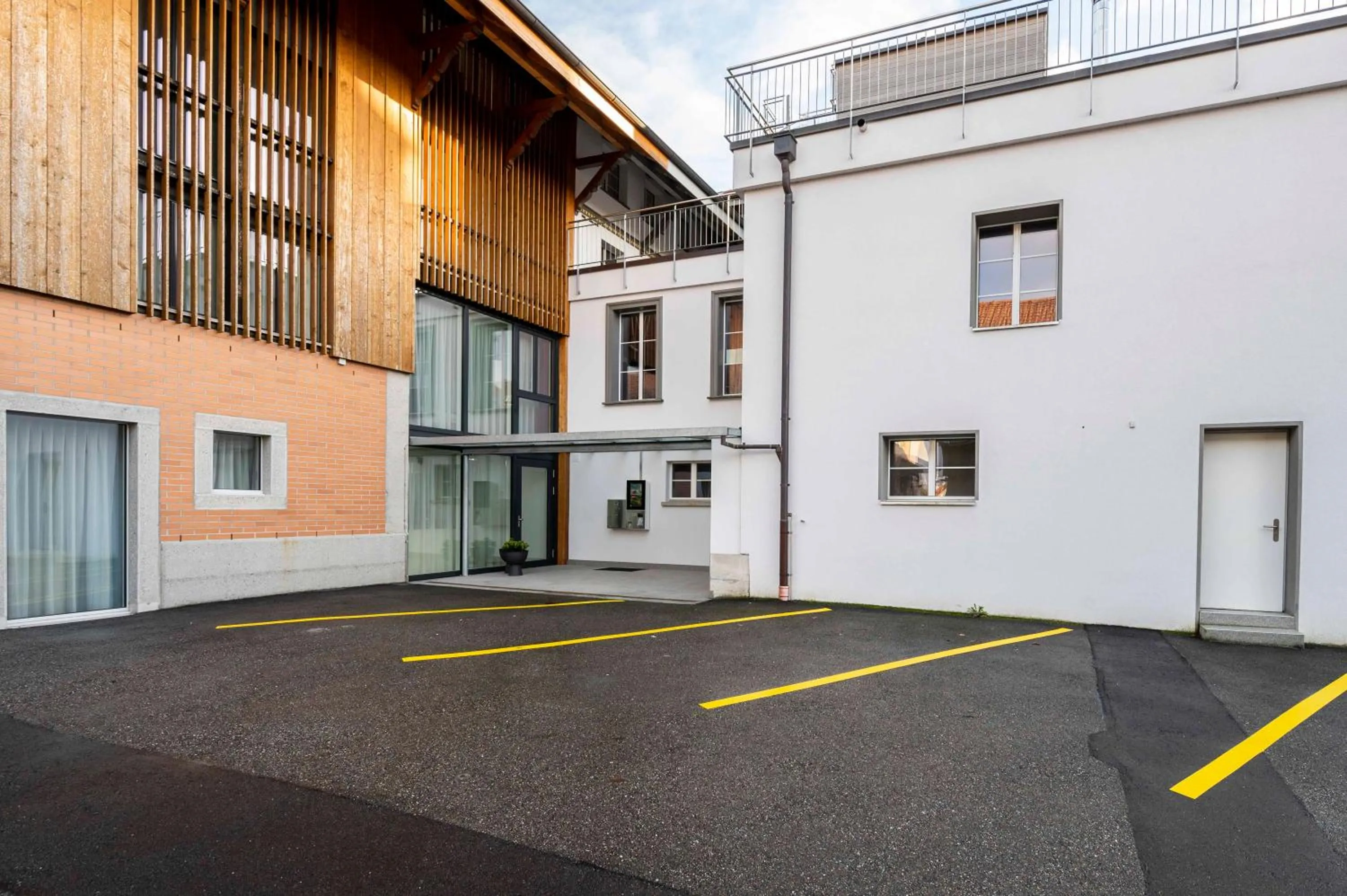 Facade/entrance in Hotel Ochsen Rapperswil/BE