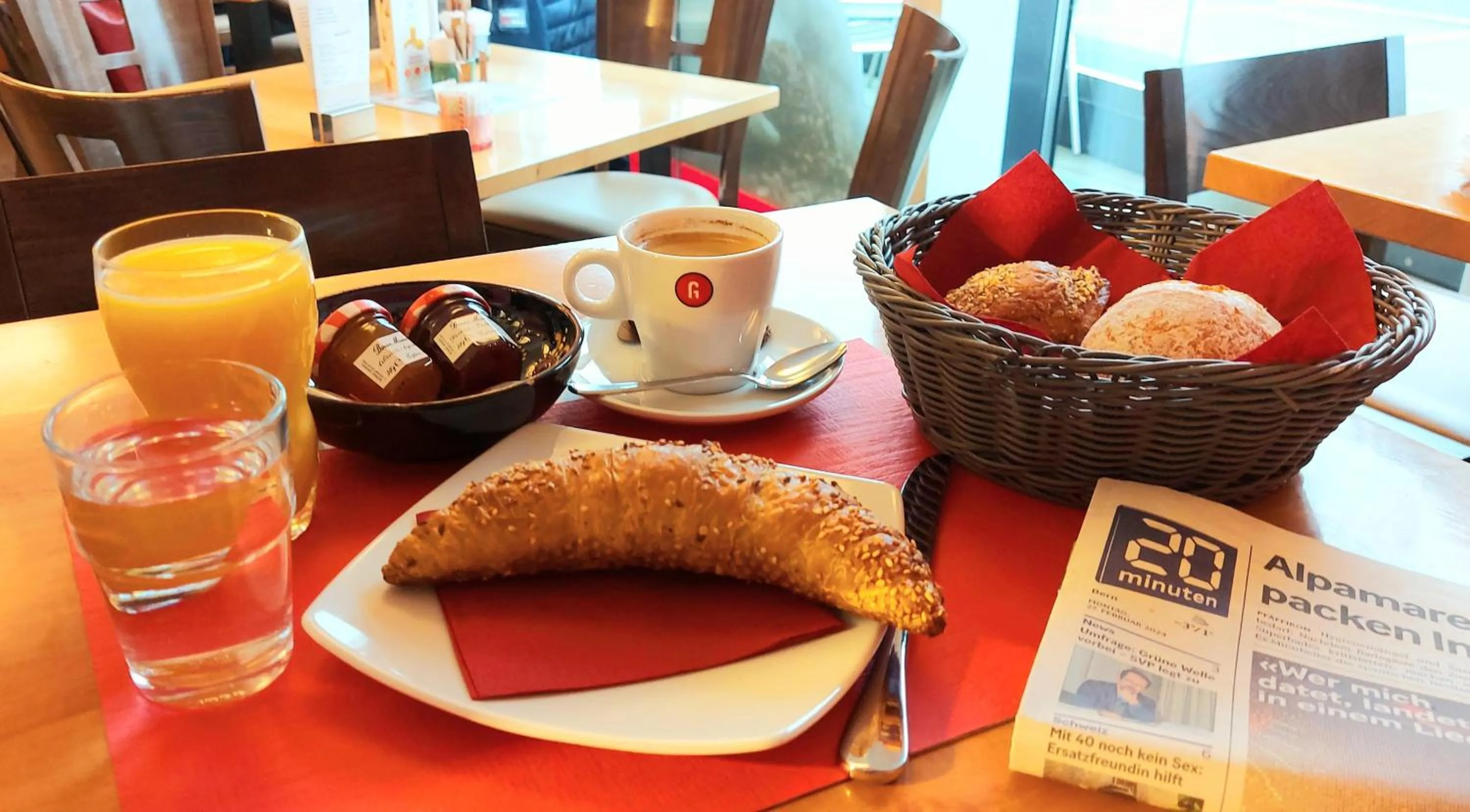 Breakfast in Hotel Ochsen Rapperswil/BE