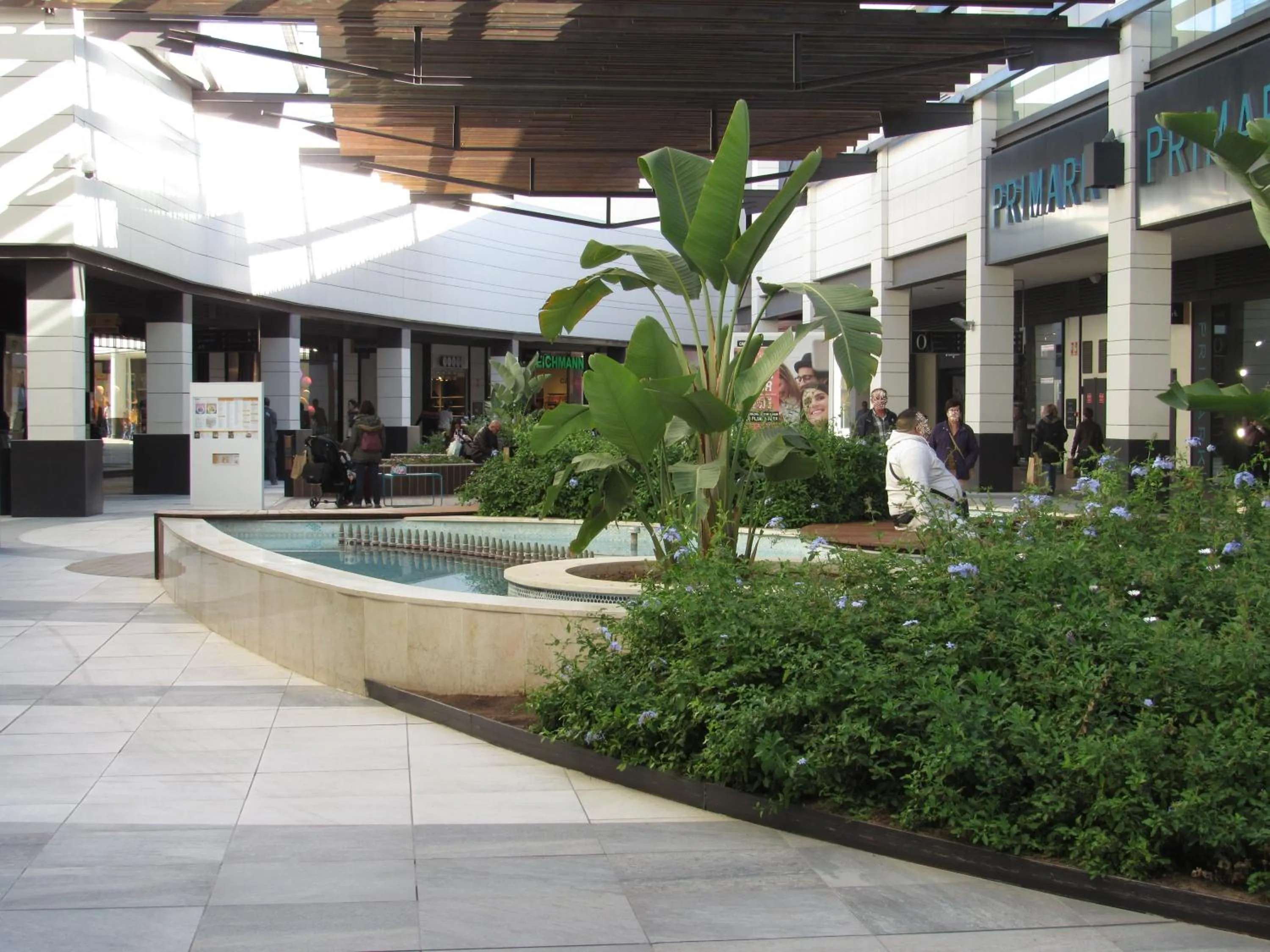 Children play ground in Holiday Inn Express Valencia Bonaire by IHG