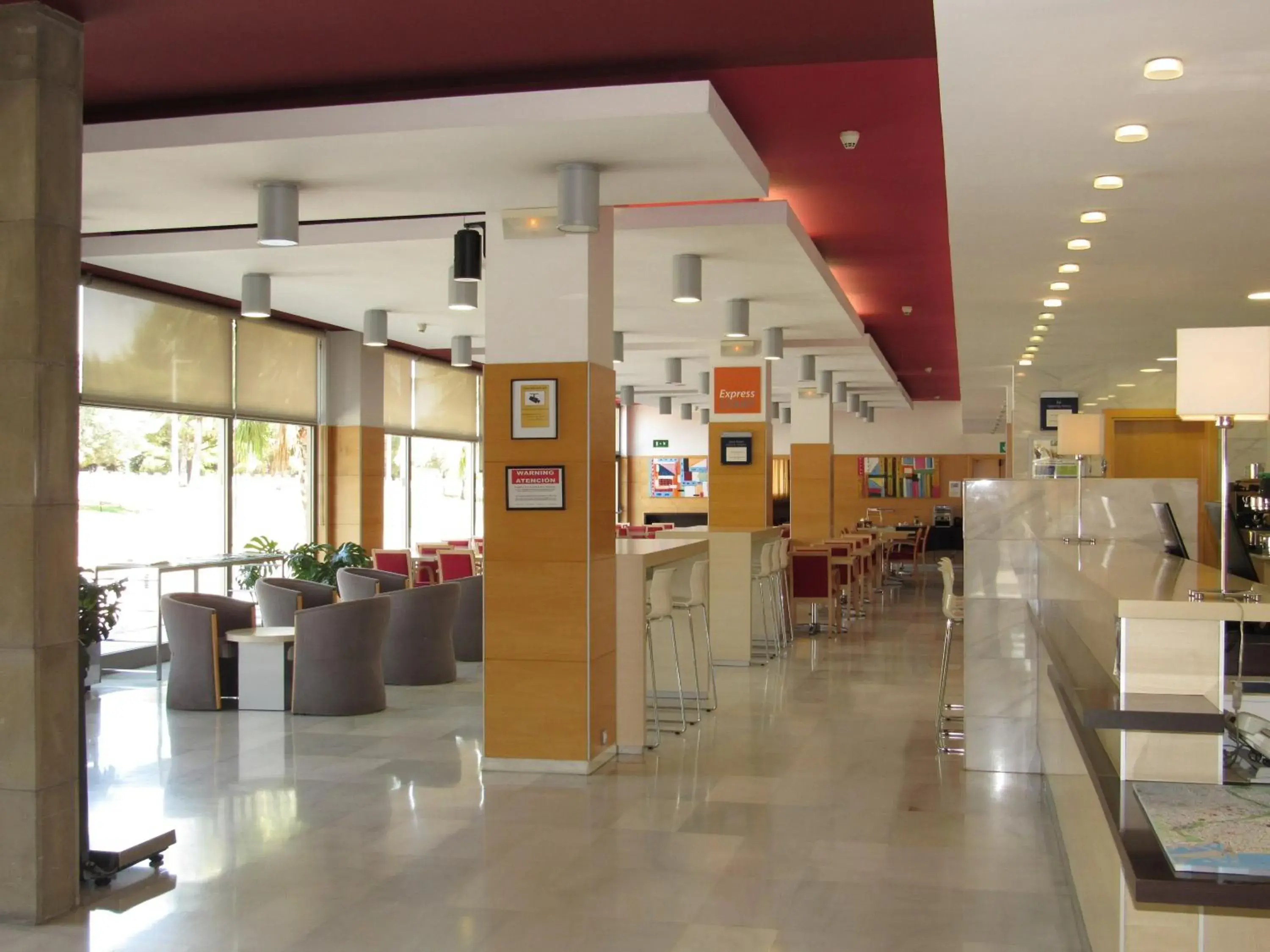 Lobby or reception in Holiday Inn Express Valencia Bonaire by IHG Lobby or reception in Holiday Inn Express Valencia Bonaire by IHG