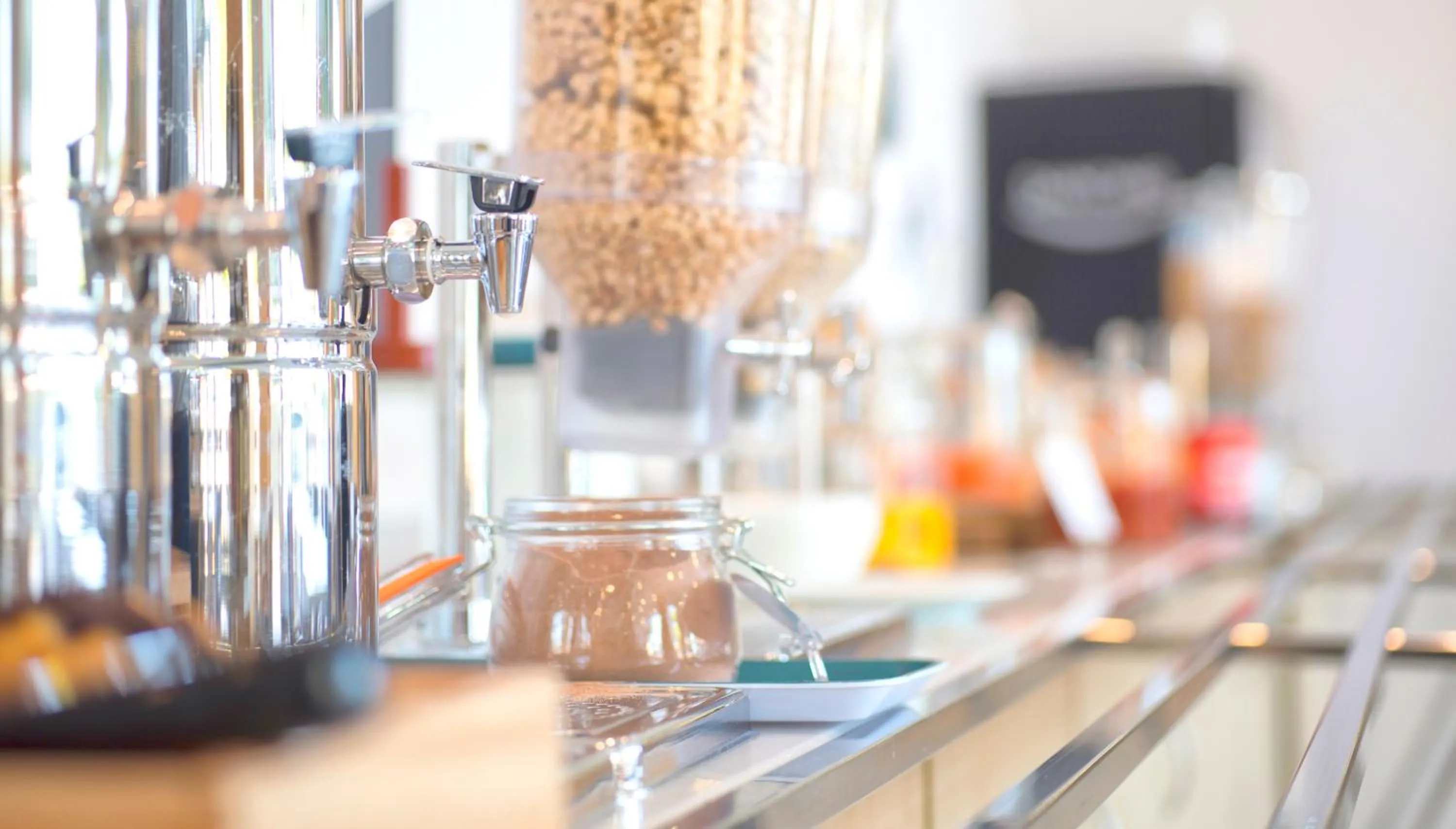 Continental breakfast in Holiday Inn Express Valencia Bonaire by IHG