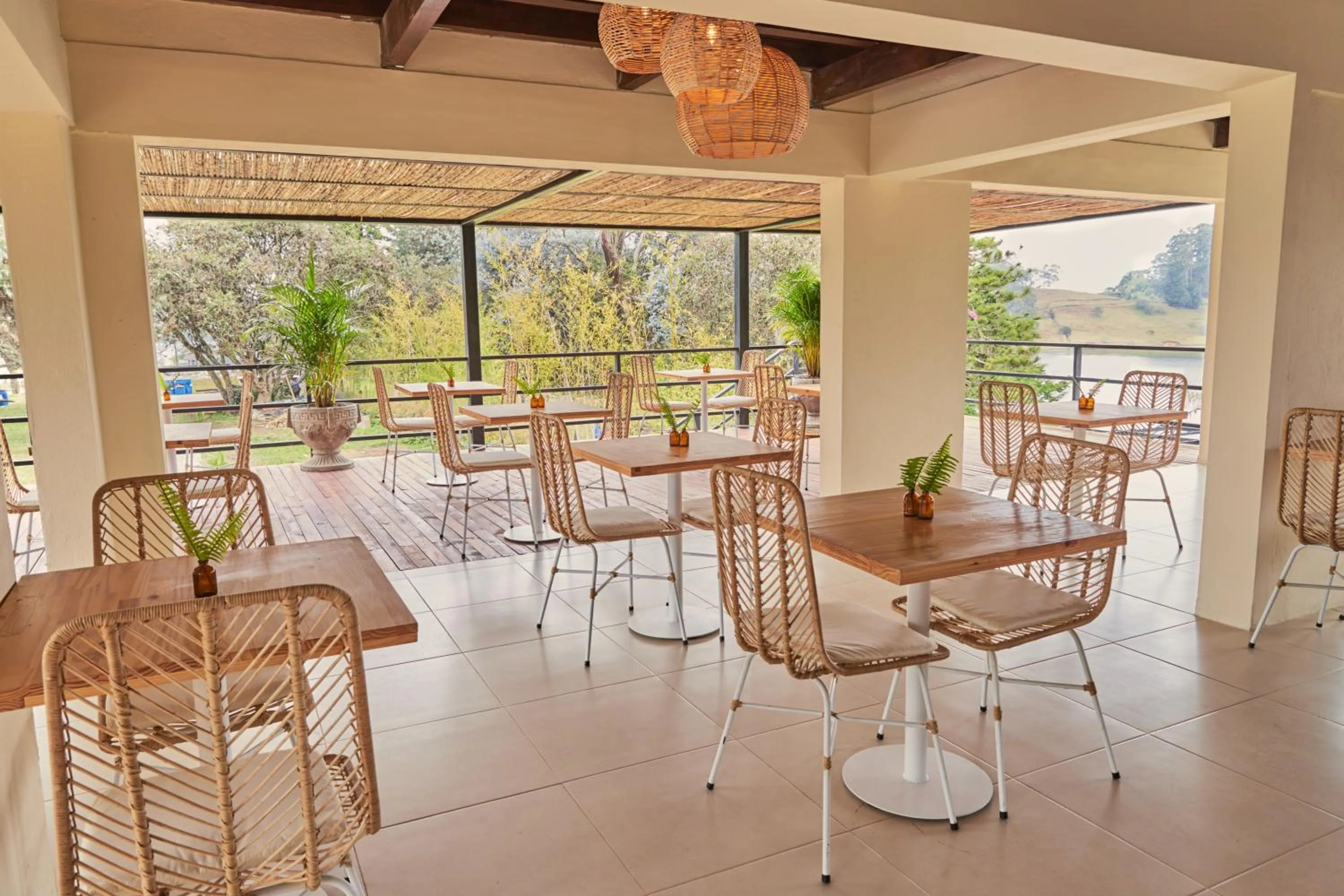 Restaurant/places to eat in La Pausa Hotelbistro