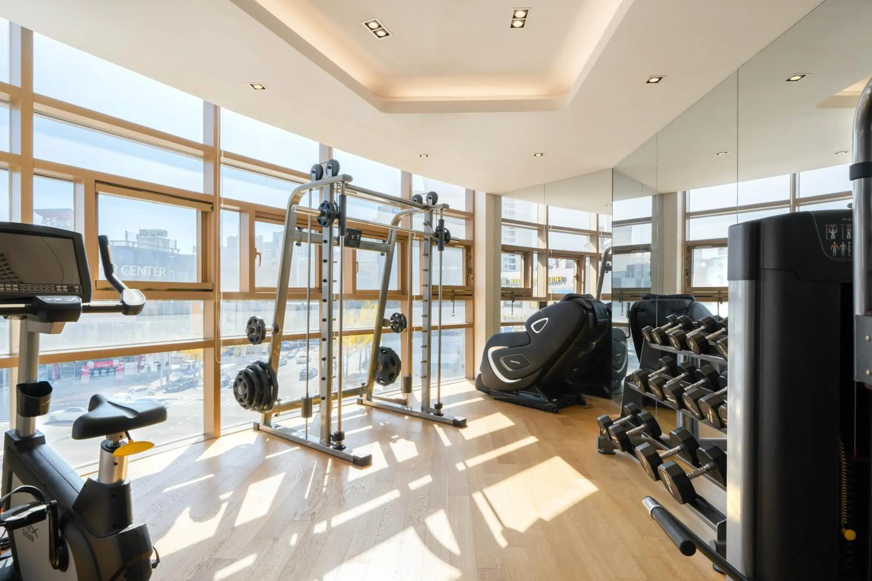 Fitness centre/facilities in Staz Hotel Ulsan Fitness centre/facilities in Staz Hotel Ulsan