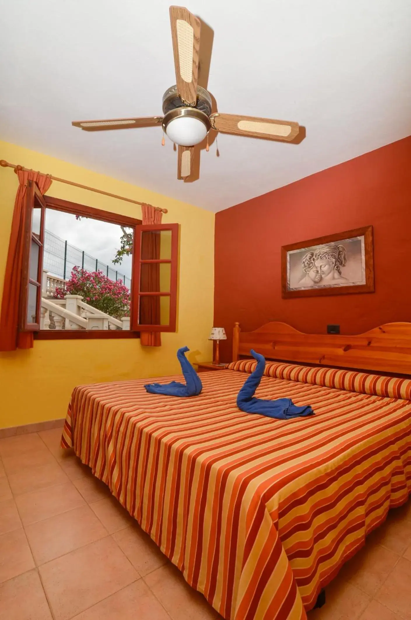 Bed in Bungalows Castillo Beach Bed in Bungalows Castillo Beach