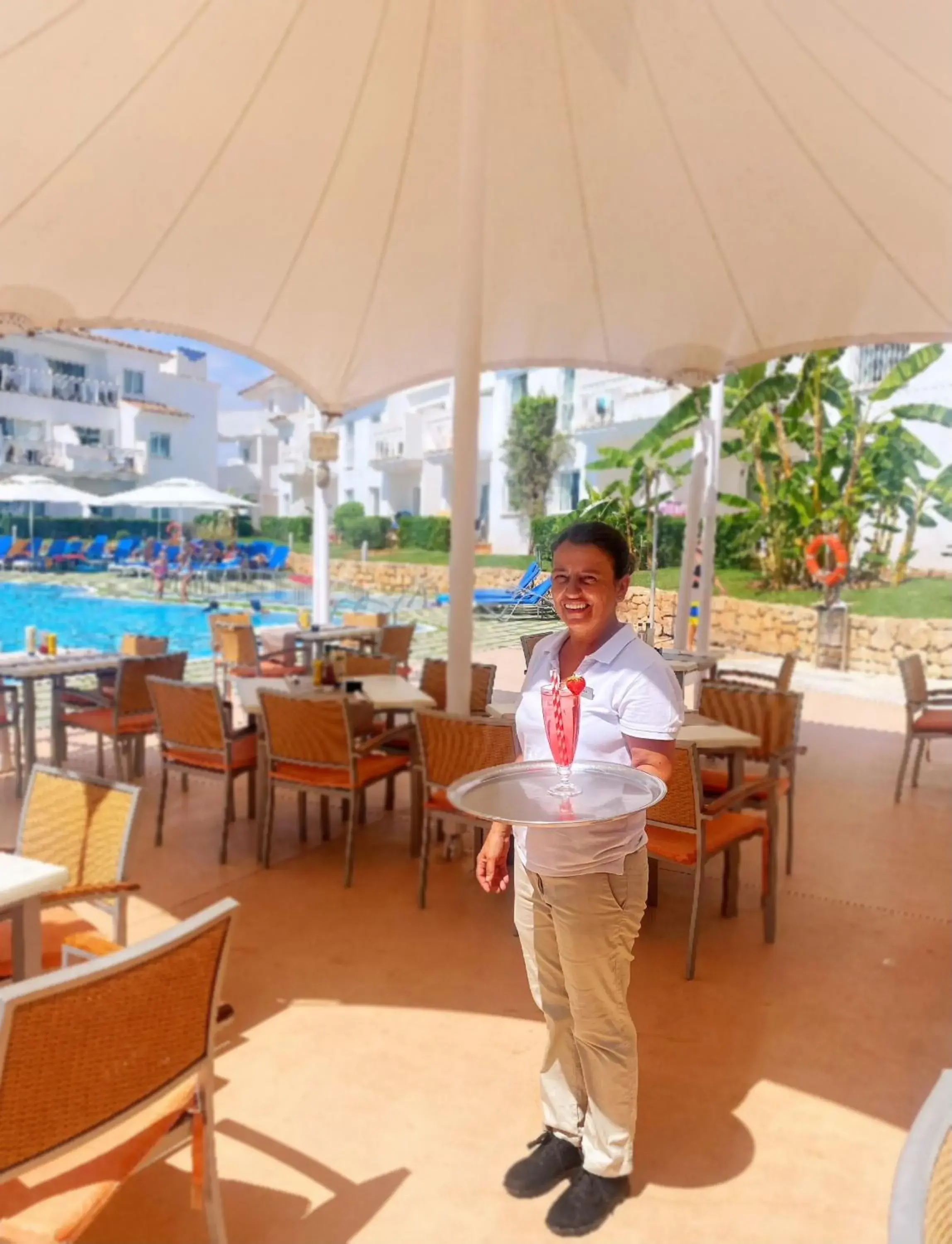 Swimming pool in Aparthotel Isla de Cabrera Swimming pool in Aparthotel Isla de Cabrera